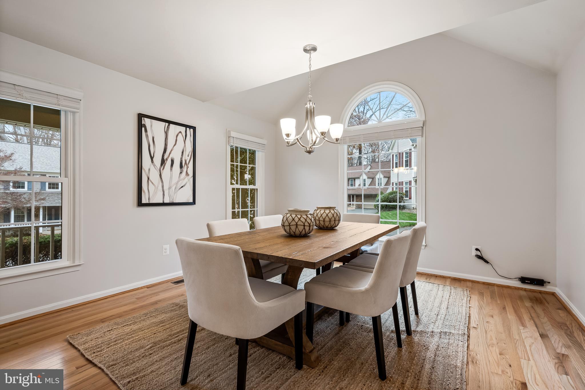 SOUTH RUN OAKS - Residential