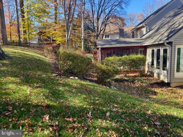 7921 OAK HOLLOW LANE