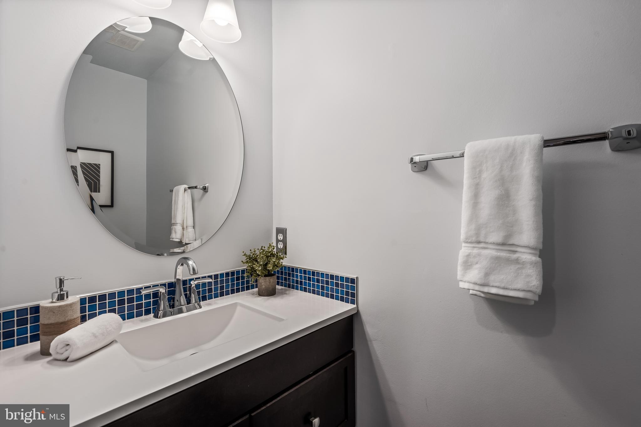 SOUTH RUN OAKS - Residential