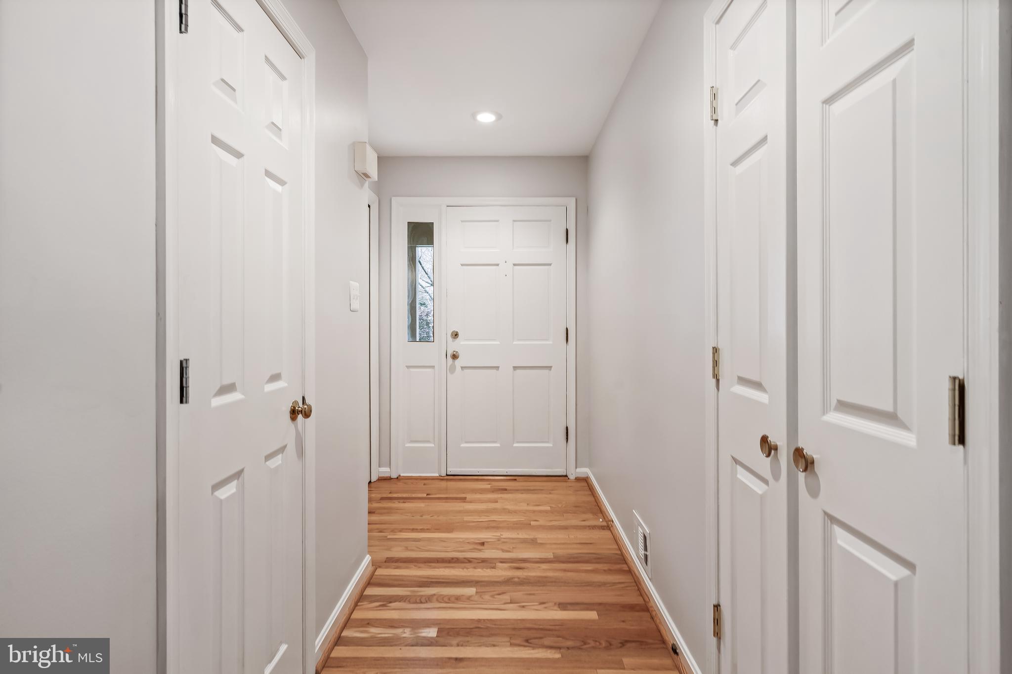 SOUTH RUN OAKS - Residential