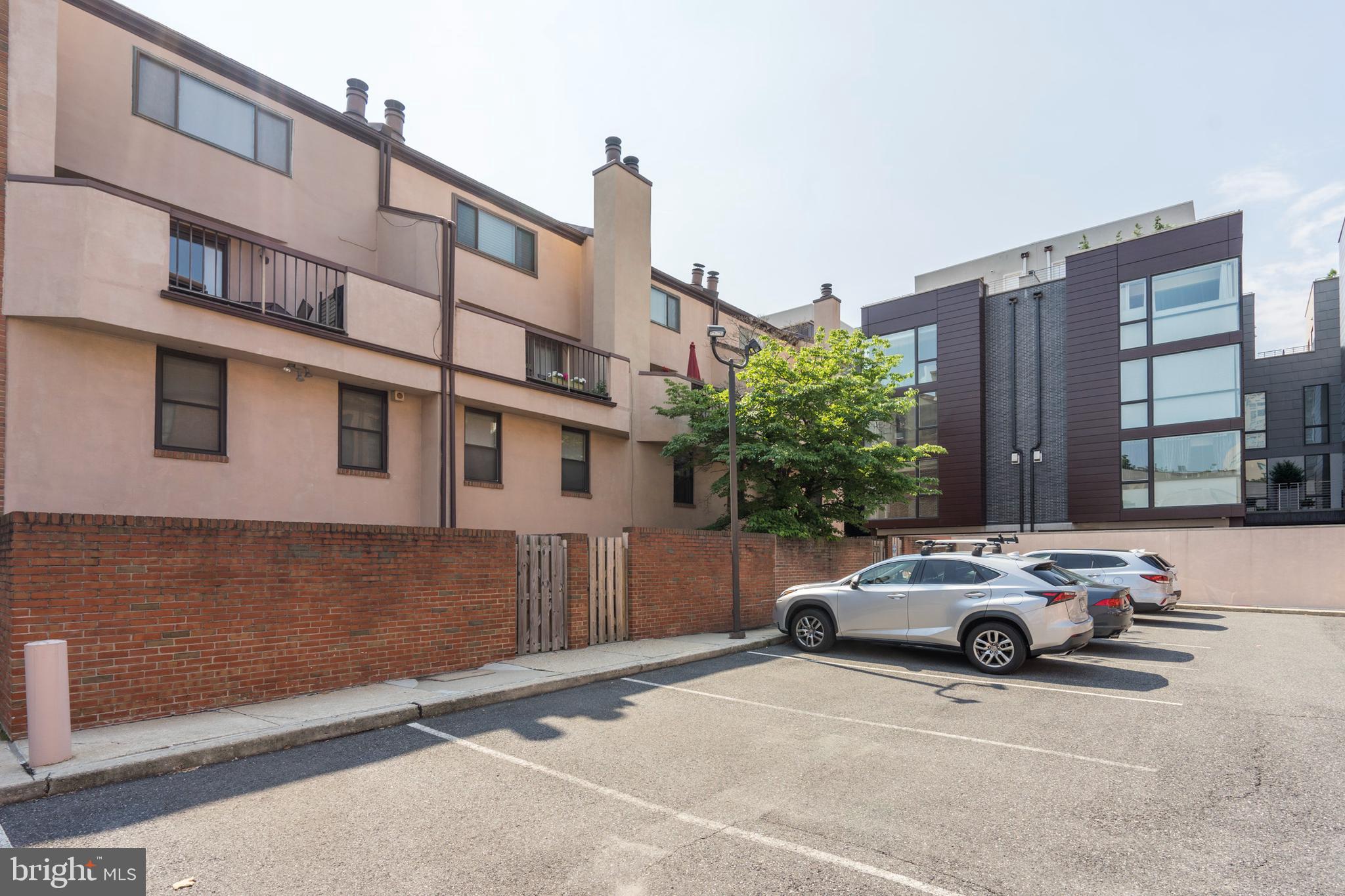 LOGAN SQUARE - Residential Lease