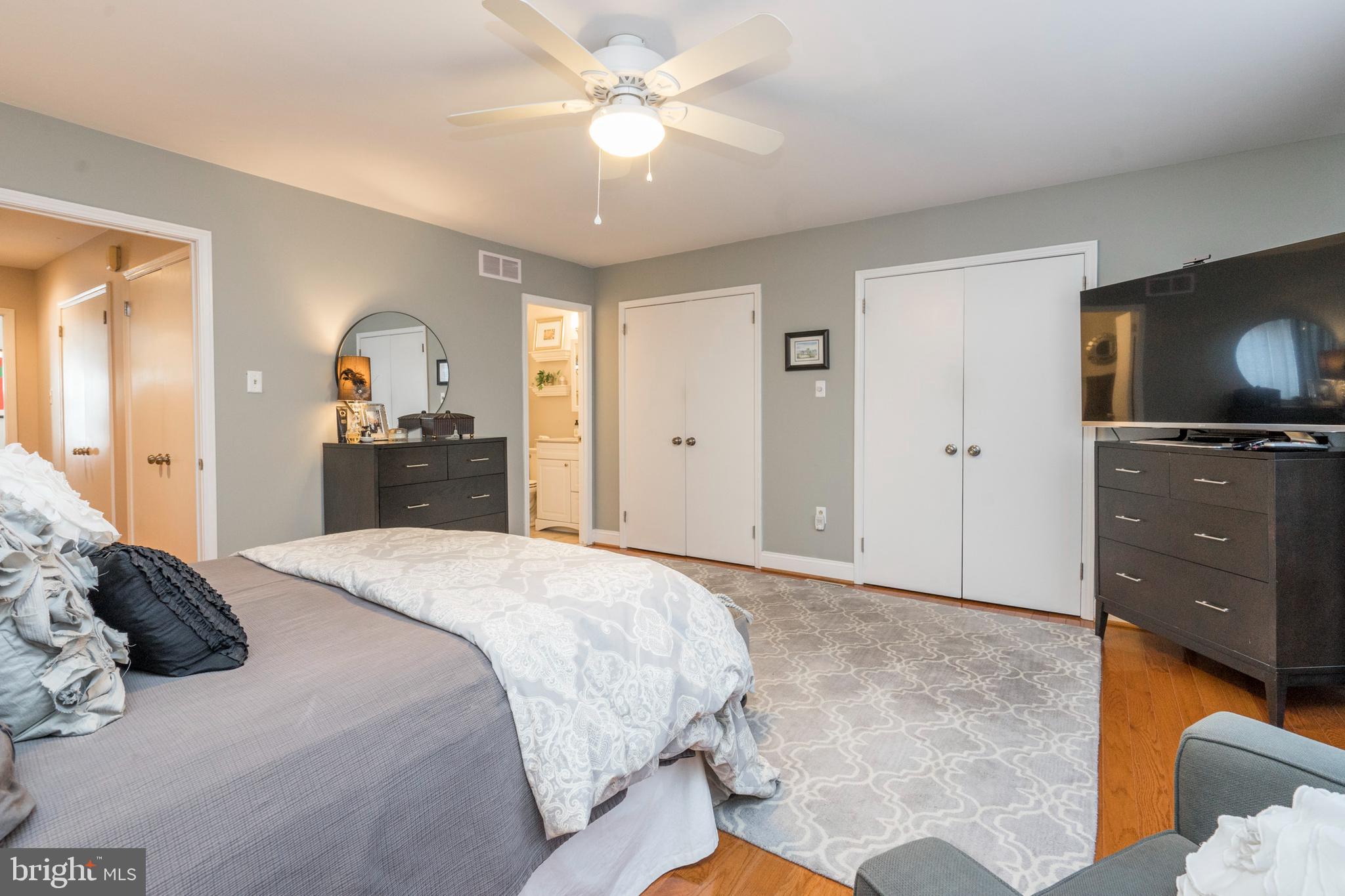 LOGAN SQUARE - Residential Lease