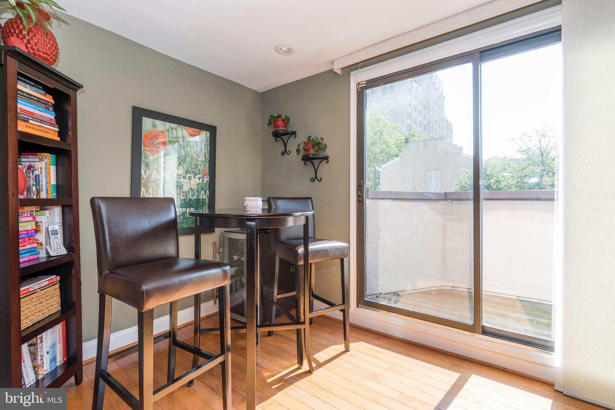 LOGAN SQUARE - Residential Lease