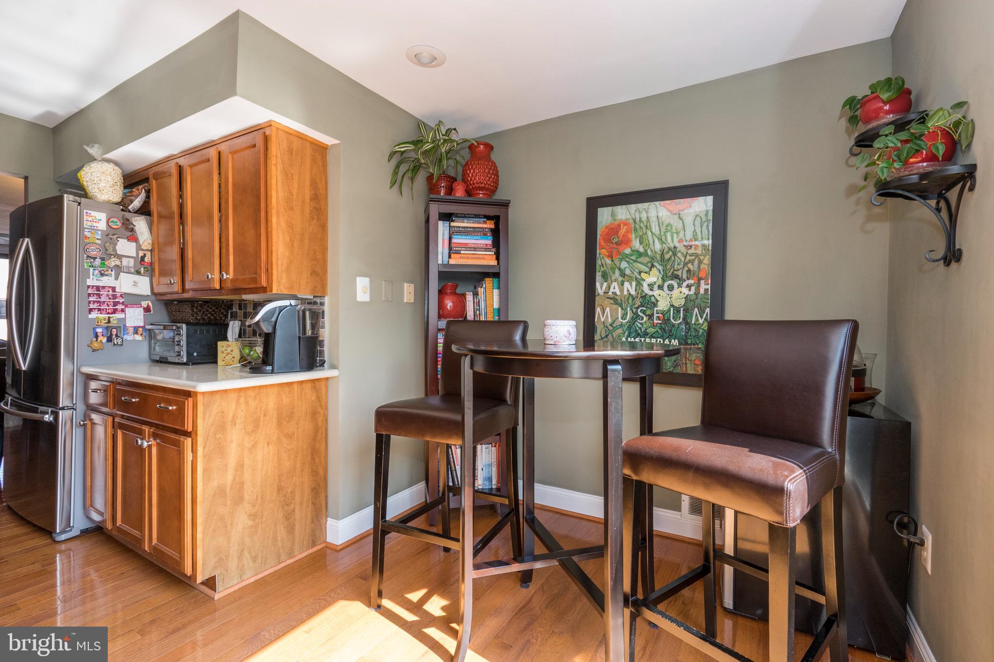 LOGAN SQUARE - Residential Lease