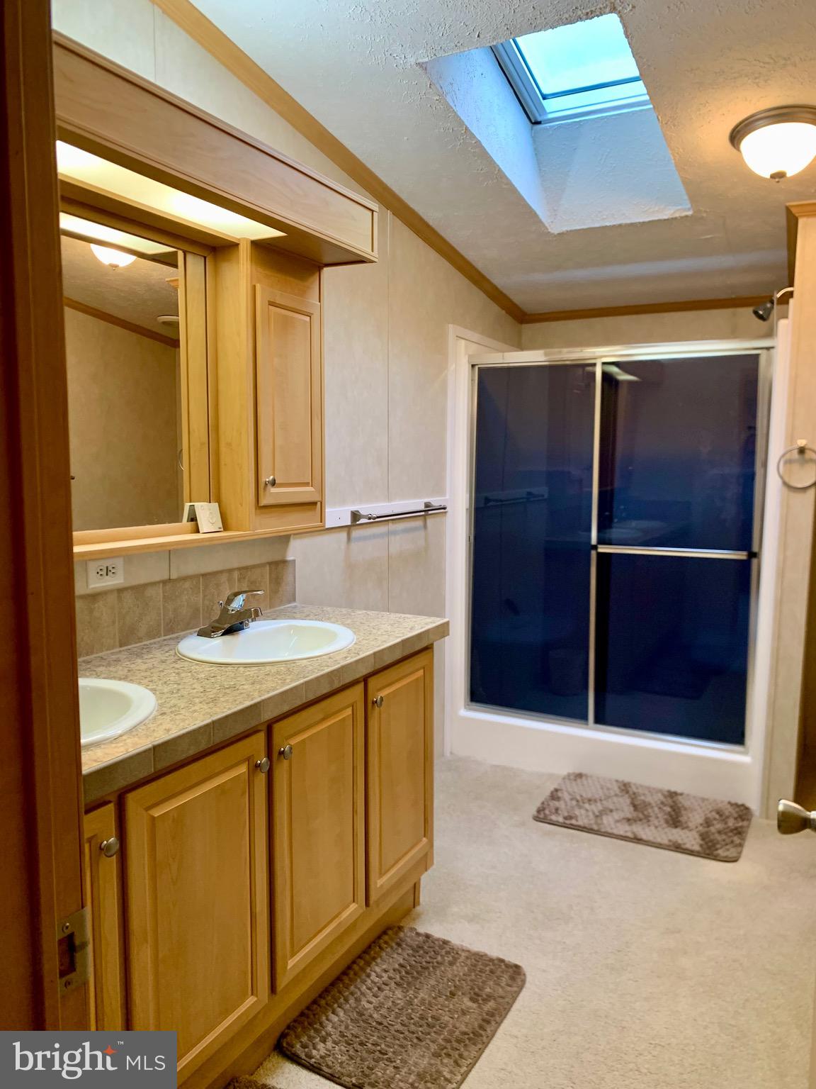 LAKESIDE VILLAGE - Residential