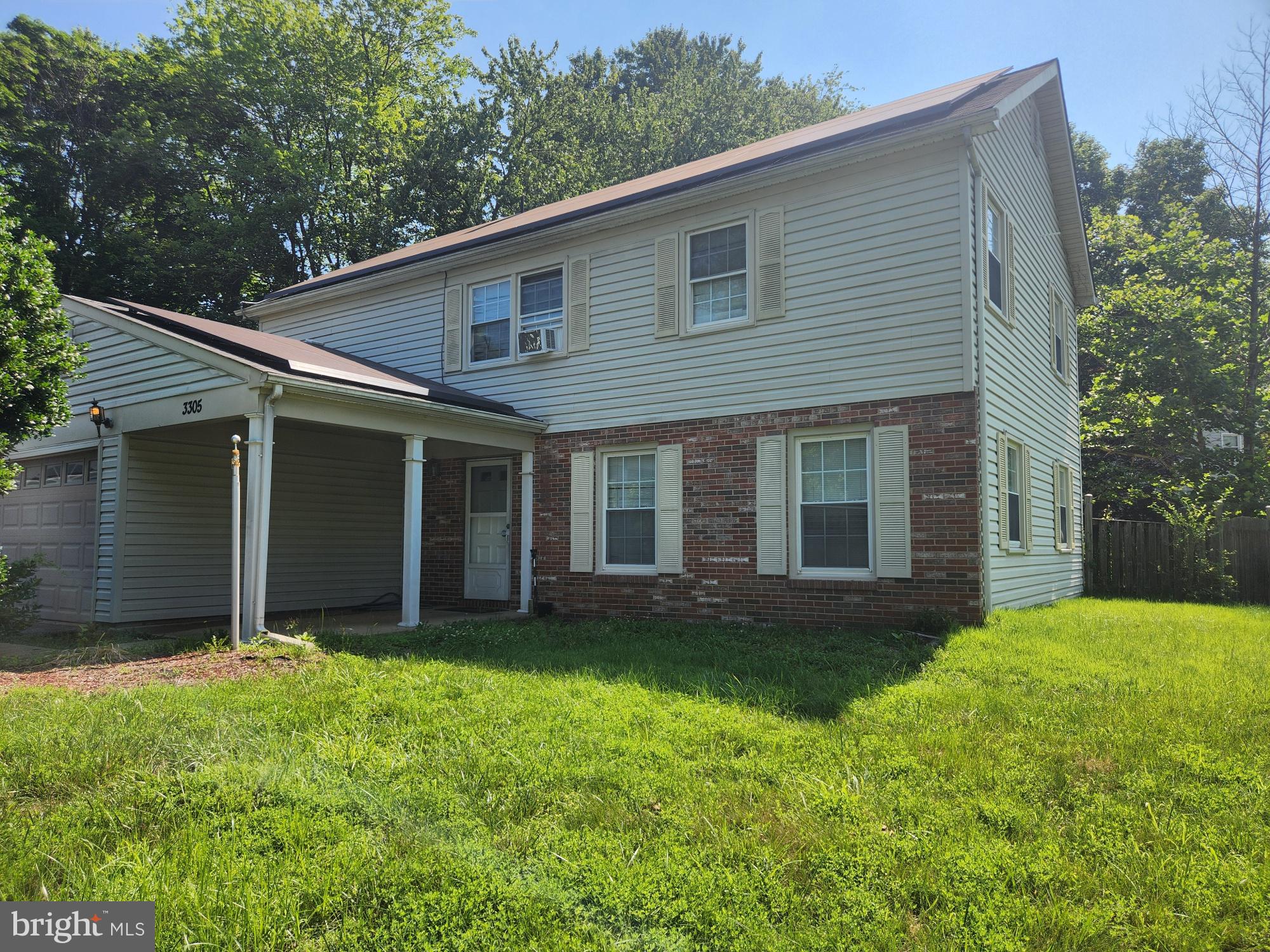 MOTIVATED SELLER!! A DECREASE IN SALES PRICE!!!! THIS 4-BEDROOM COLONIAL IS IN REMARKABLY GOOD CONDITION IN A LOVELY NEIGHBORHOOD. STAINLESS STEEL APPLIANCES : NEW MICROWAVE OVEN, STOVE IS ABOUT 1.5 YEARS OLD, AND NEWISH ICE-MAKER REFRIGERATOR. SOLAR PANELS!!! COVERED FRONT PORCH NEXT TO THE 2-CAR GARAGE. CLOSE TO BOWIE TOWN CENTER WITH ITS SHOPPING AND DINING AREAS AND MAJOR HIGHWAYS. THIS IS A MUST SEE!!!