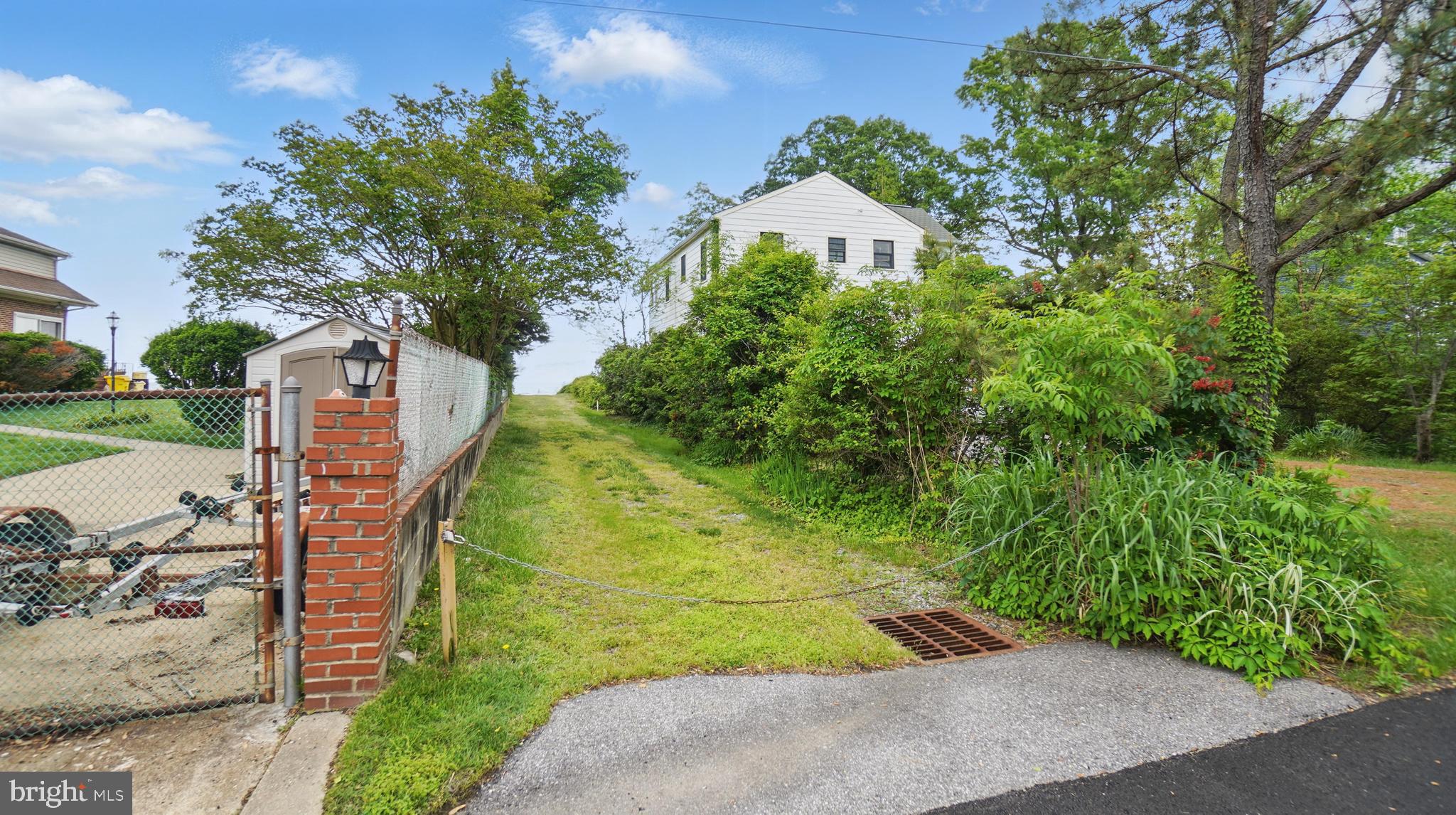 VENICE ON THE BAY - Residential