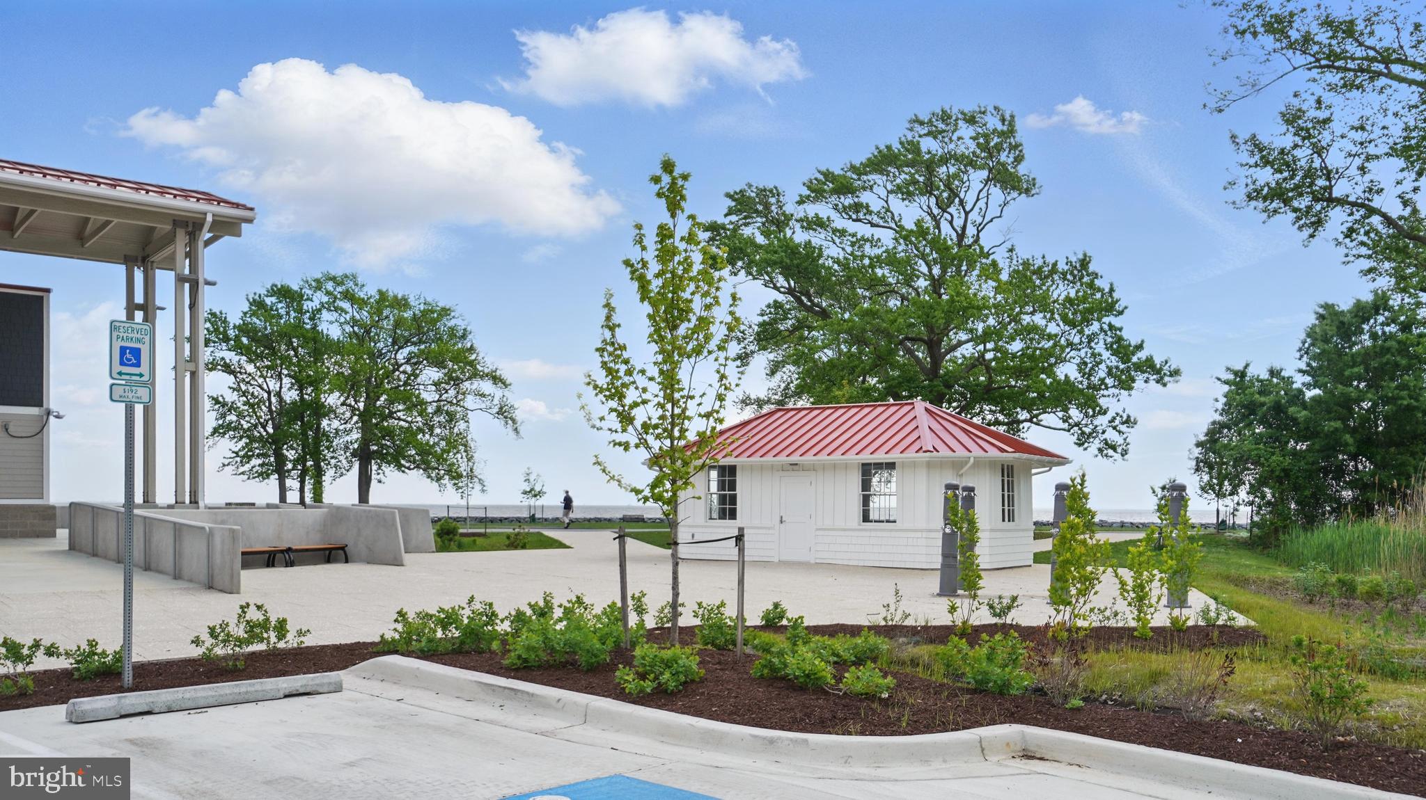 VENICE ON THE BAY - Residential