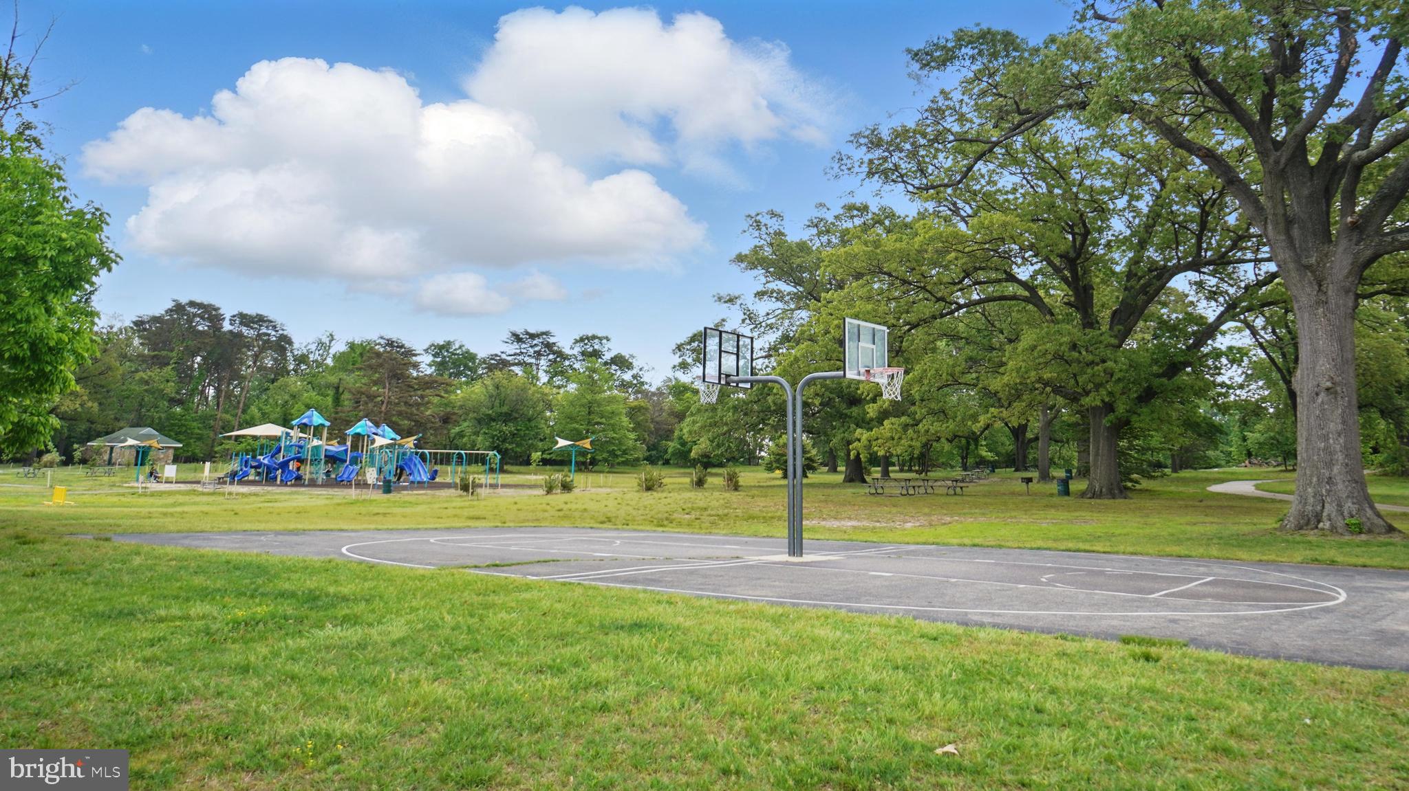 VENICE ON THE BAY - Residential