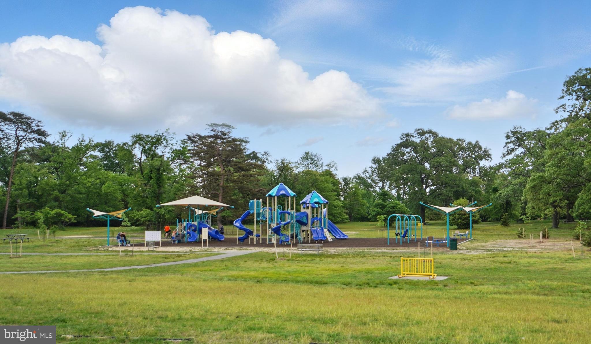 VENICE ON THE BAY - Residential