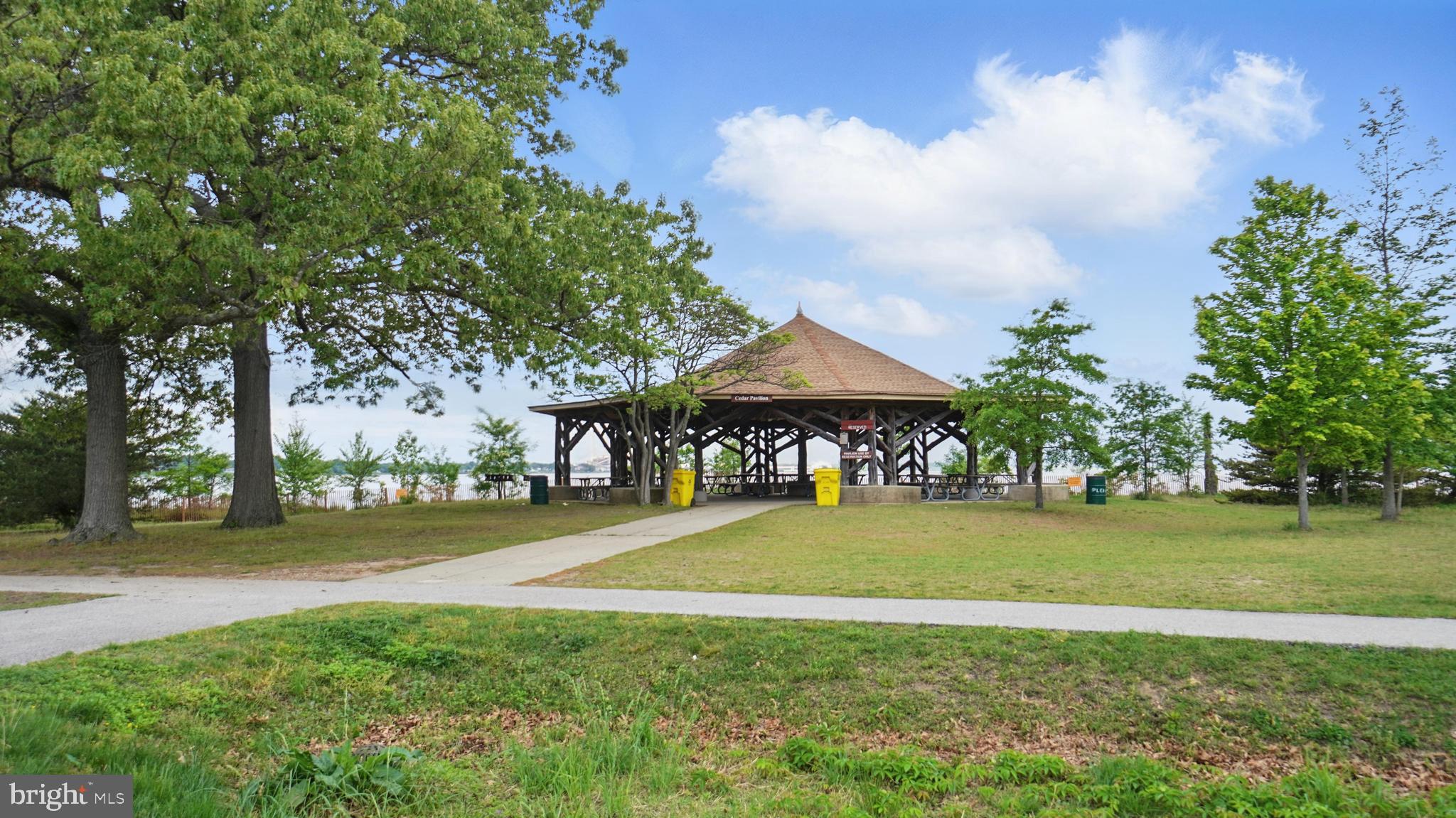 VENICE ON THE BAY - Residential