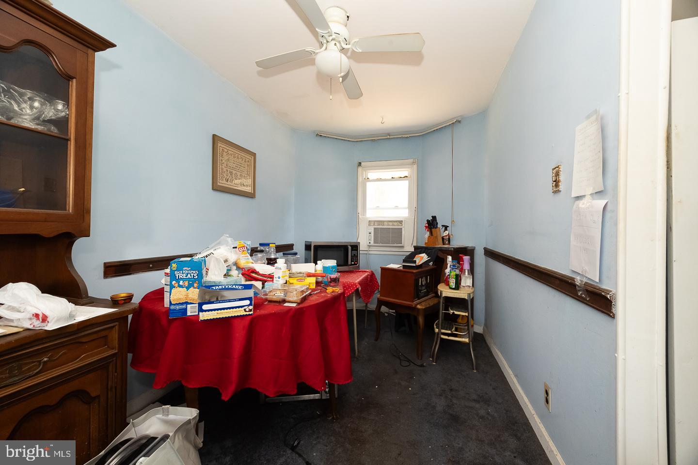 811 SPRINGFIELD ROAD