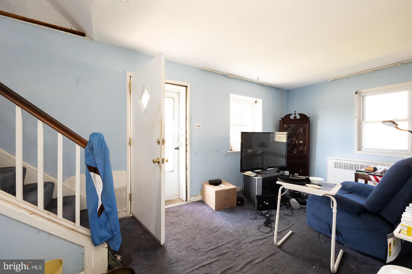 811 SPRINGFIELD ROAD