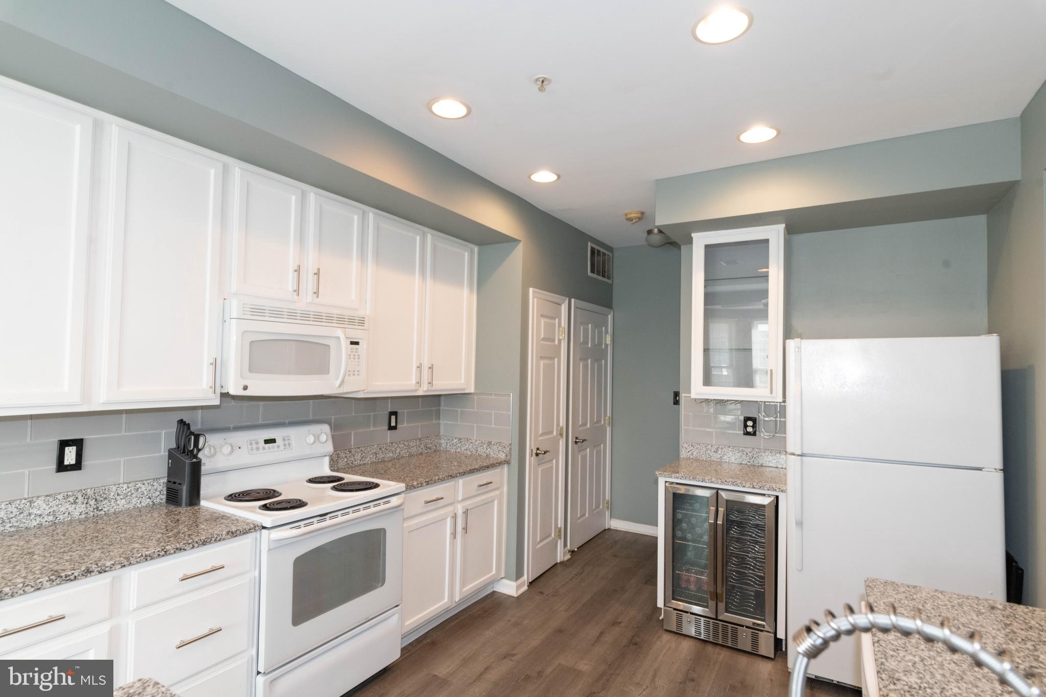 GREENWAY FARMS - Residential