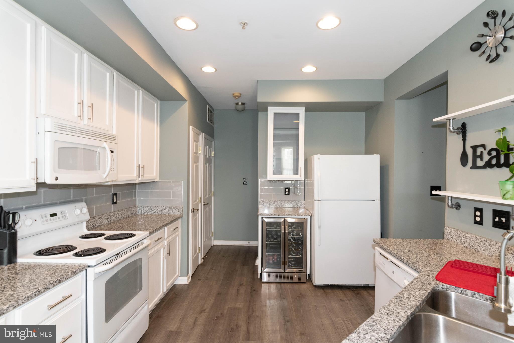 GREENWAY FARMS - Residential