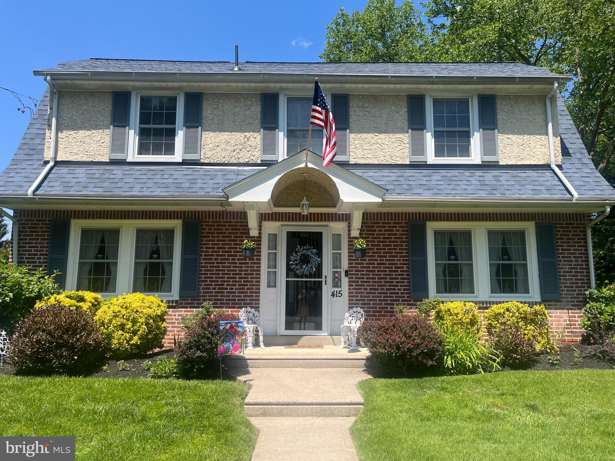 415 WAVERLY ROAD