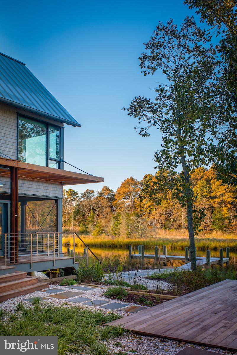 NORTH SHORES - Residential