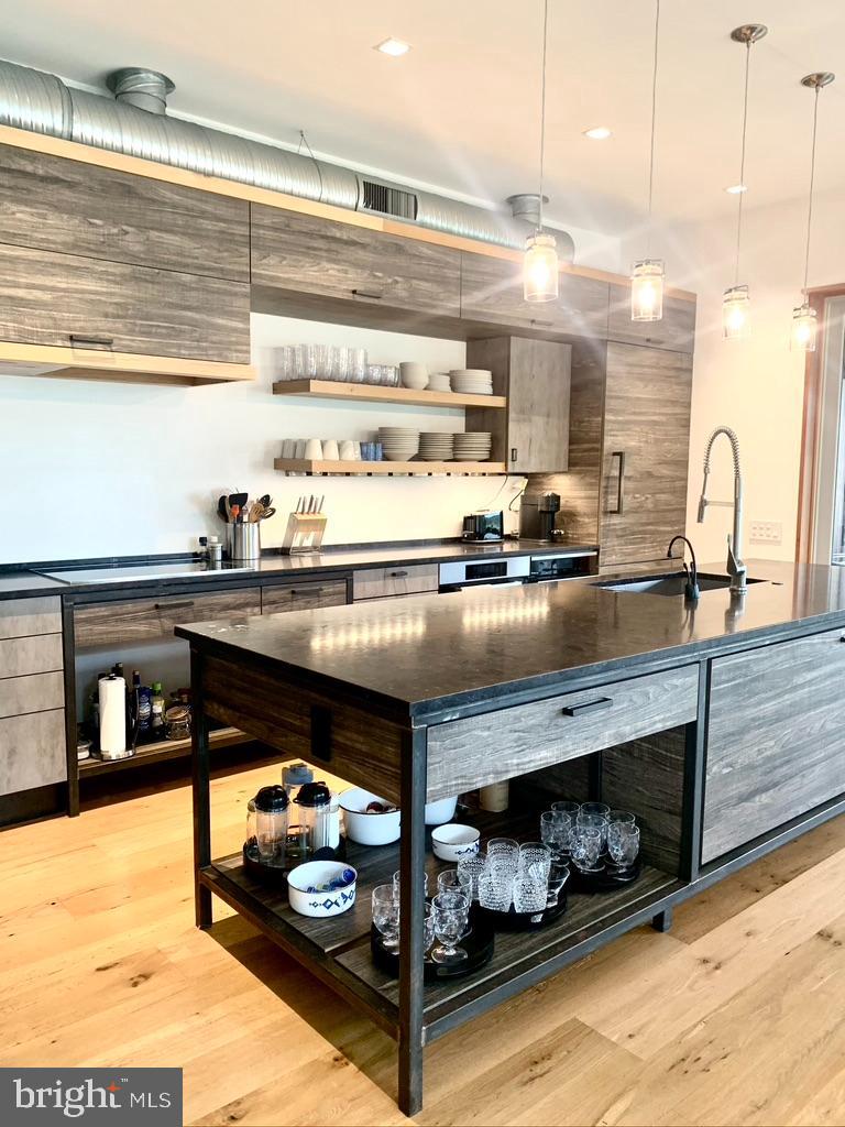 NORTH SHORES - Residential