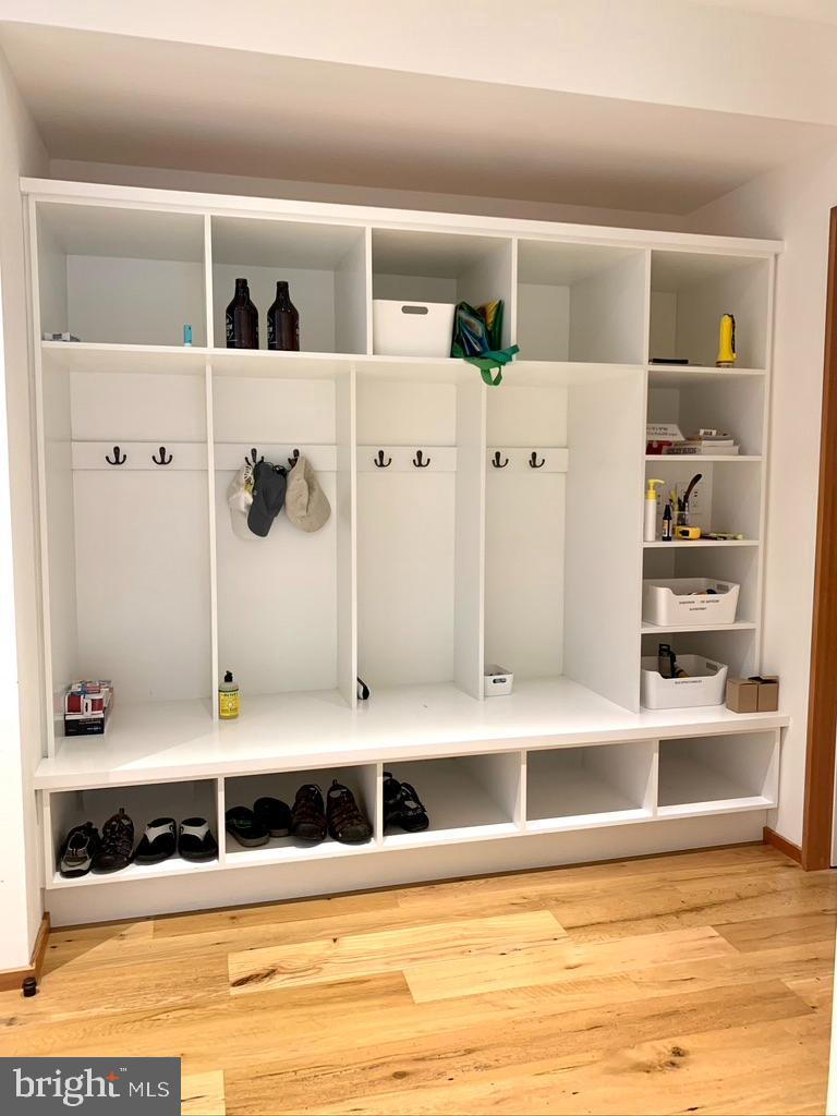 NORTH SHORES - Residential