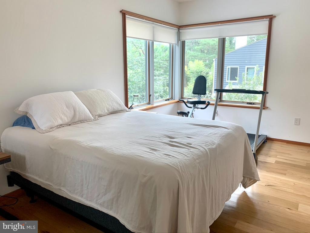 NORTH SHORES - Residential