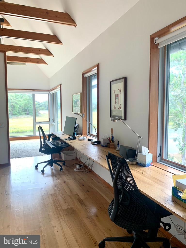 NORTH SHORES - Residential