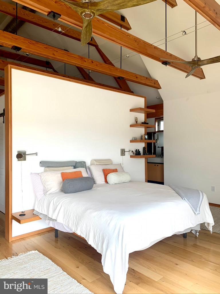 NORTH SHORES - Residential