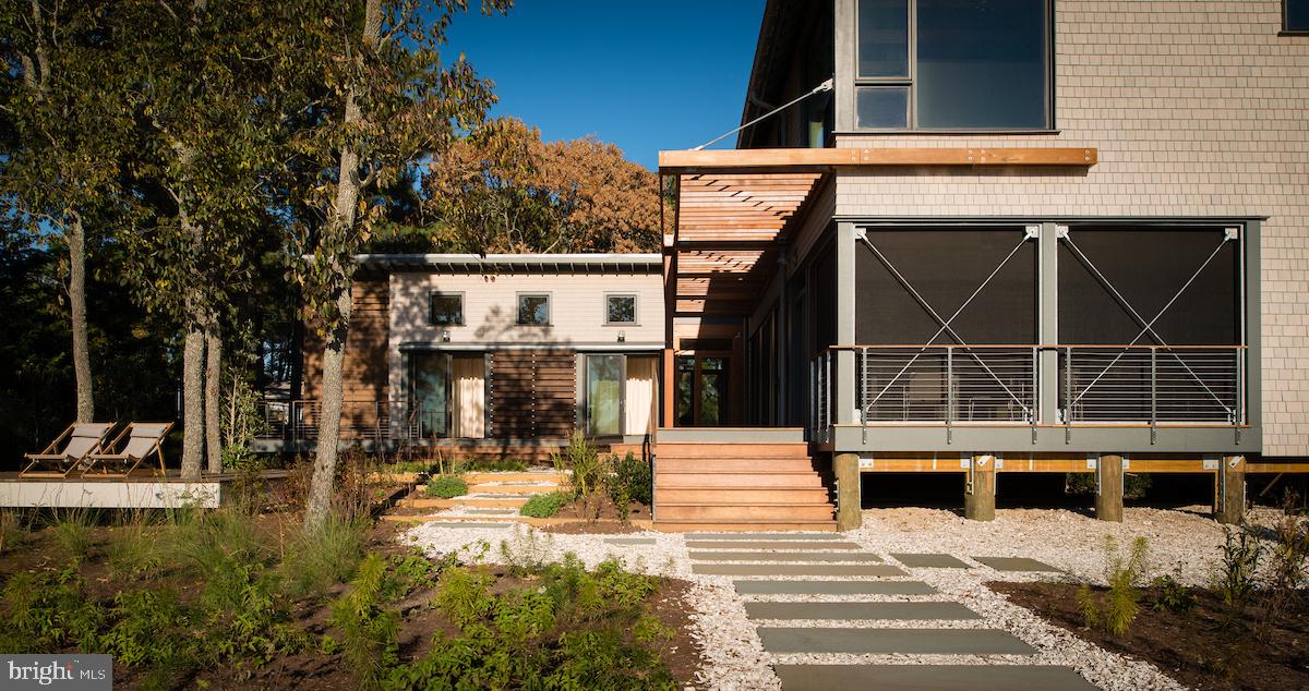 NORTH SHORES - Residential