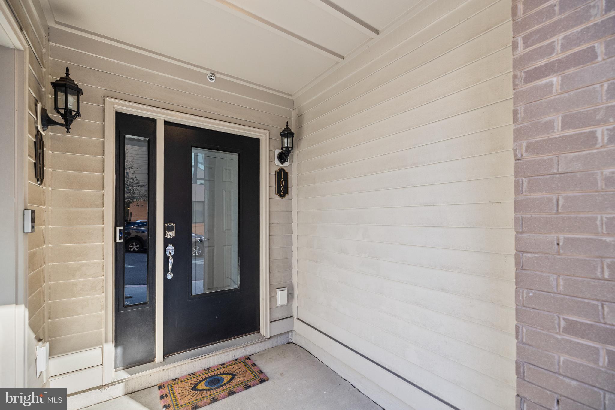 CAMBRIA SQUARE - Residential Lease