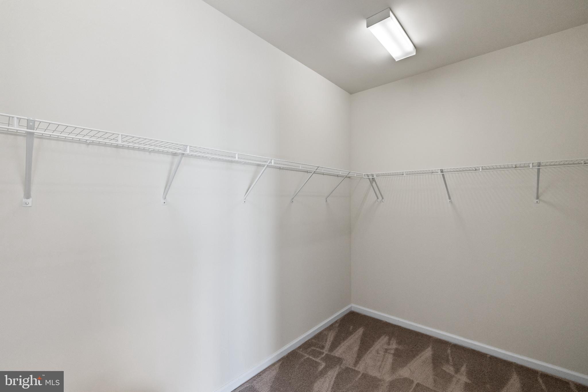 CAMBRIA SQUARE - Residential Lease