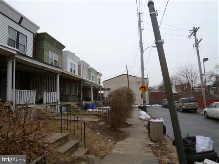 FRANKFORD - Residential