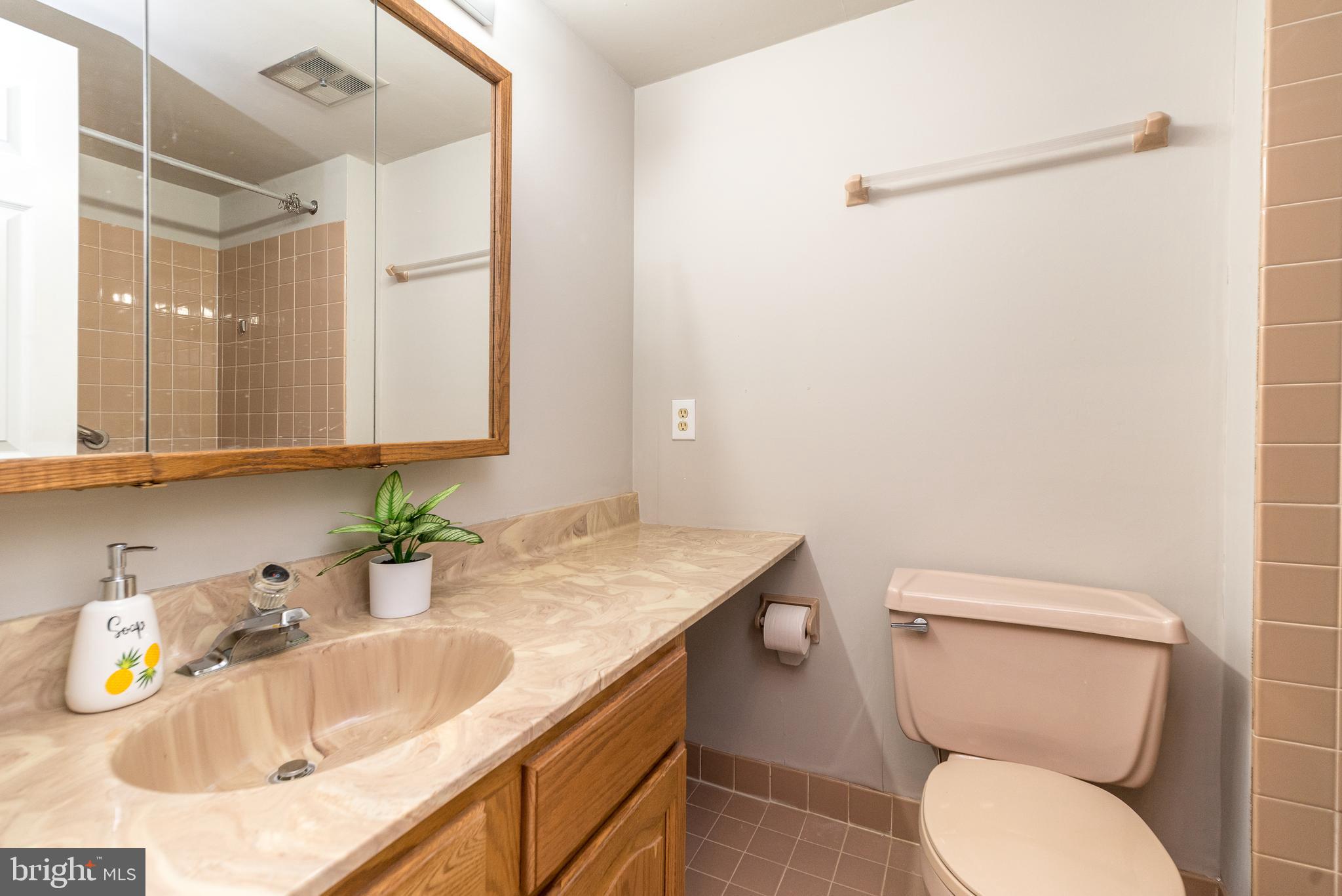 CHESTERBROOK/MNTVI - Residential