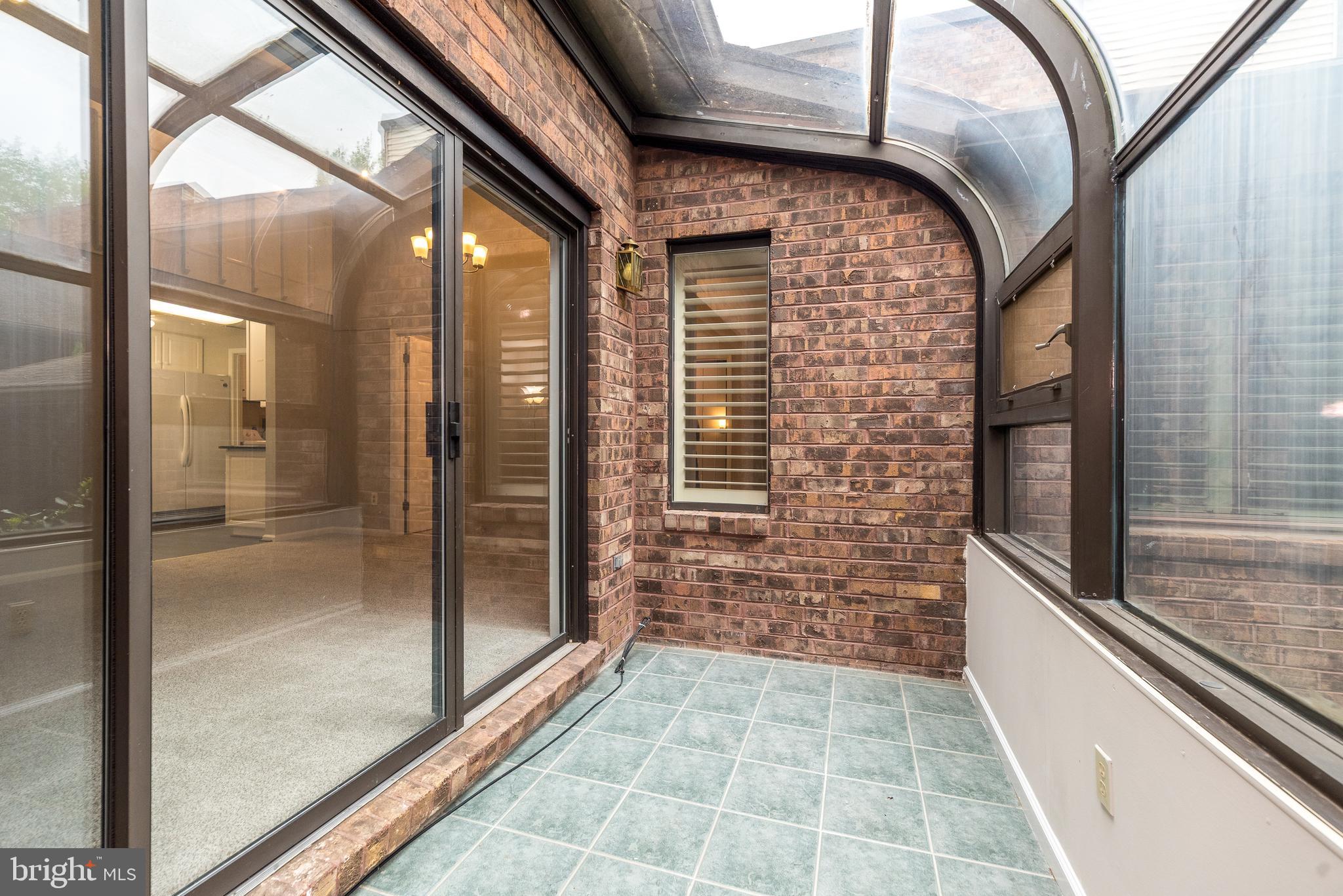 CHESTERBROOK/MNTVI - Residential