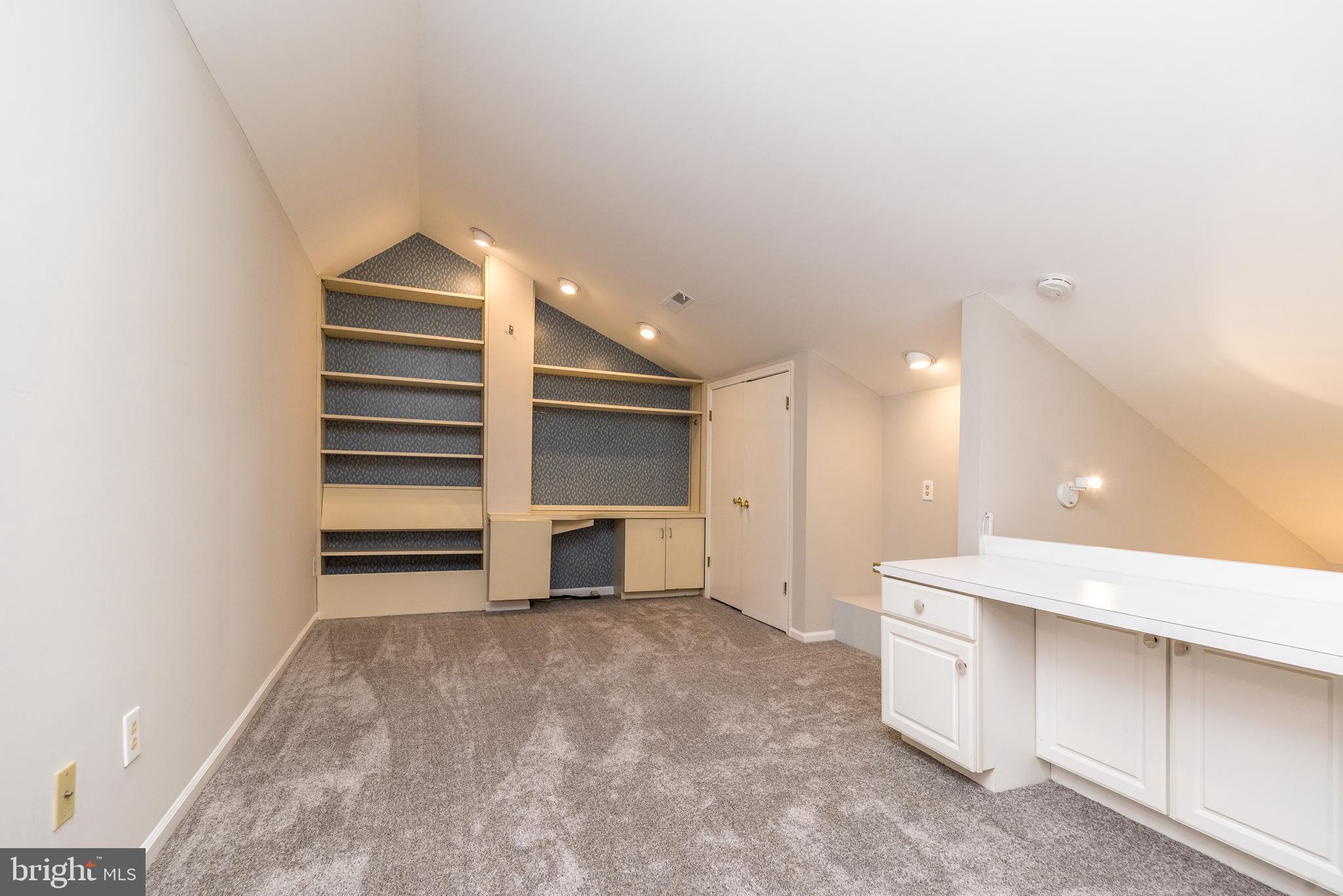 CHESTERBROOK/MNTVI - Residential