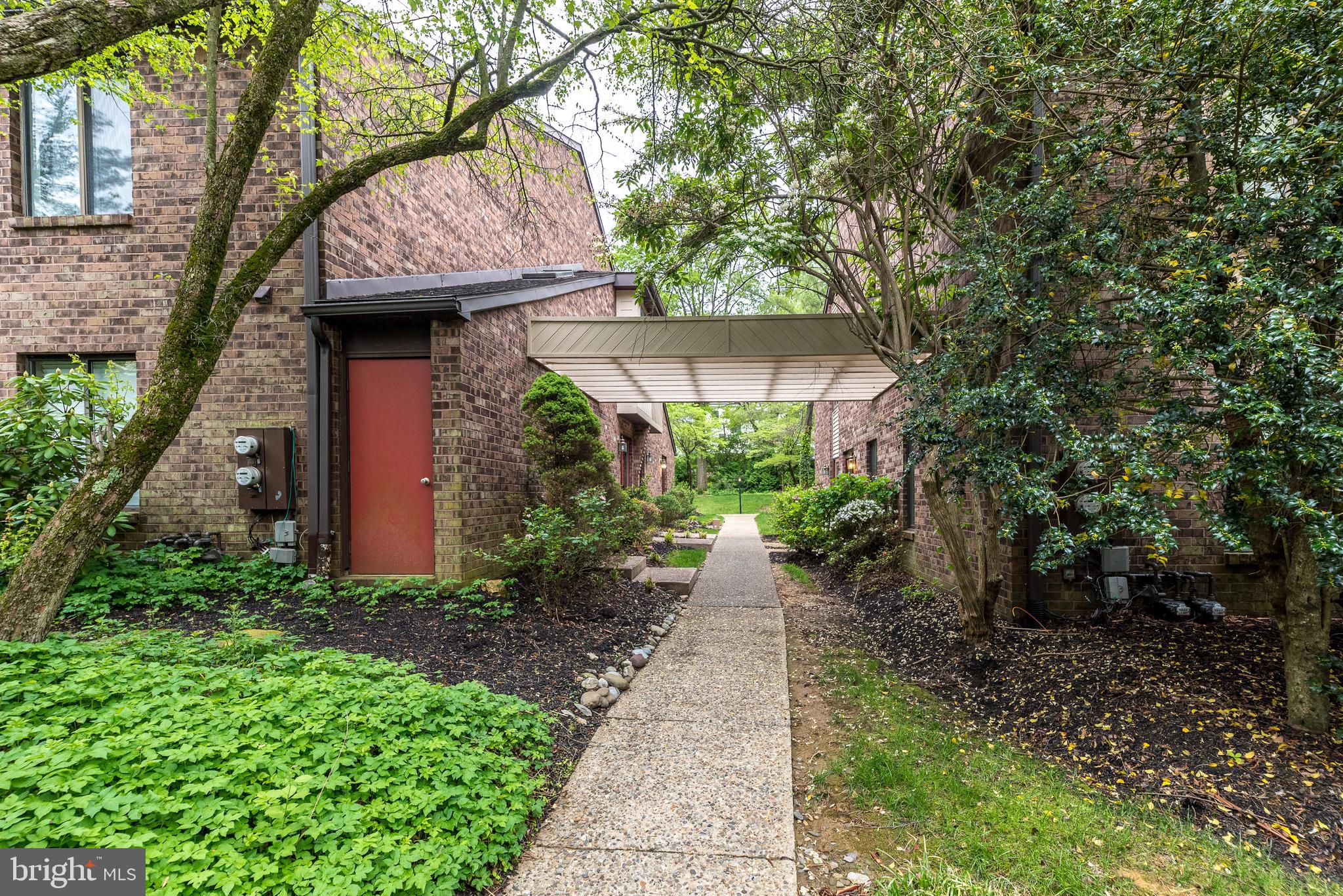 CHESTERBROOK/MNTVI - Residential