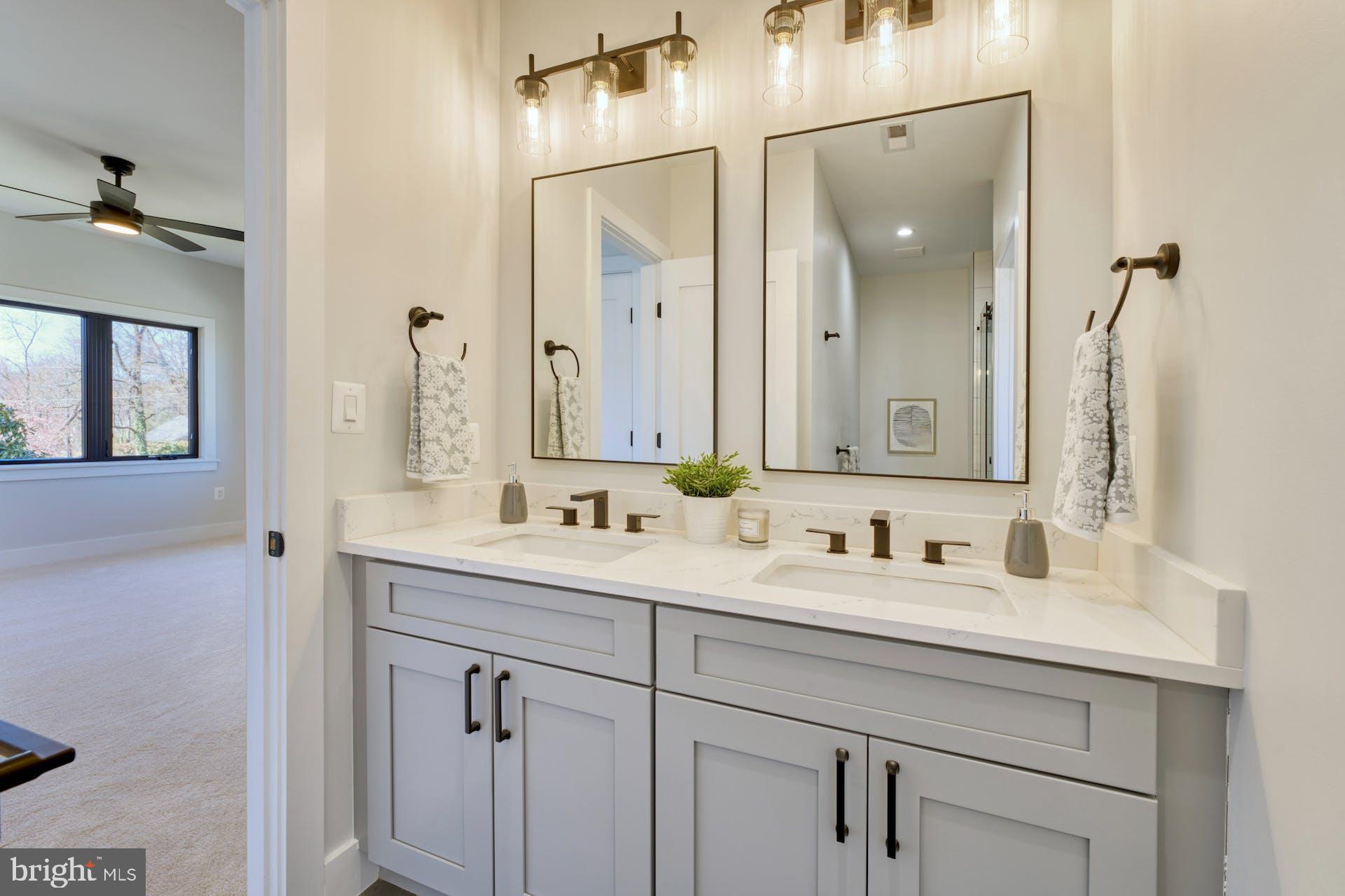 CLEVELAND HEIGHTS - Residential