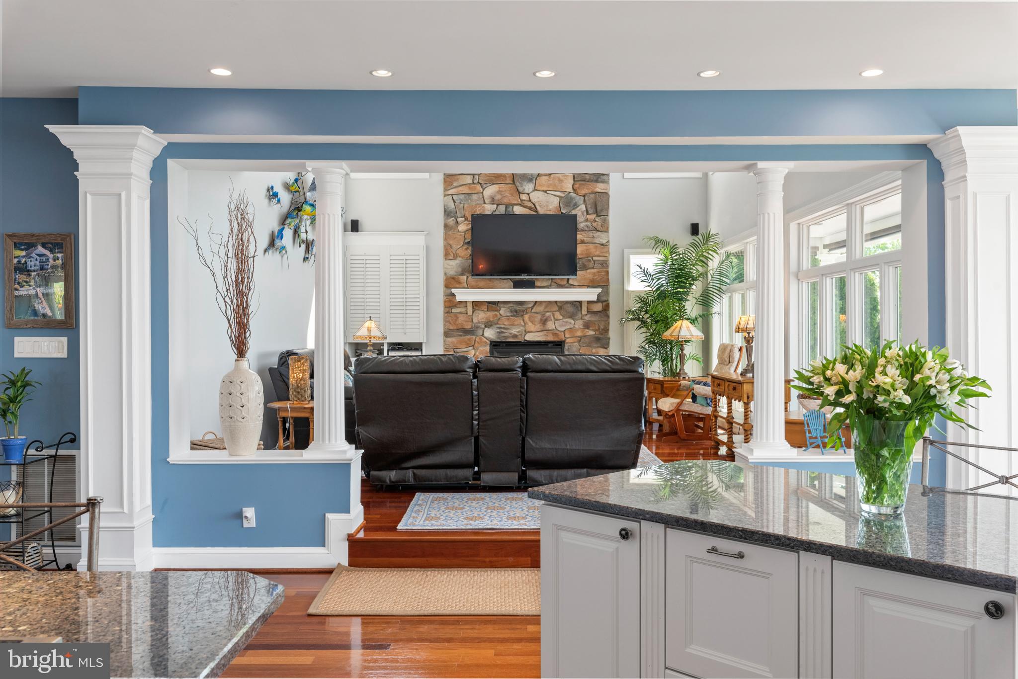 SHOREHAM BEACH - Residential