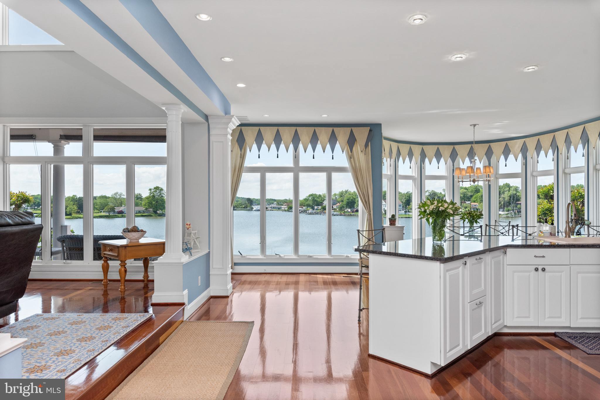 SHOREHAM BEACH - Residential