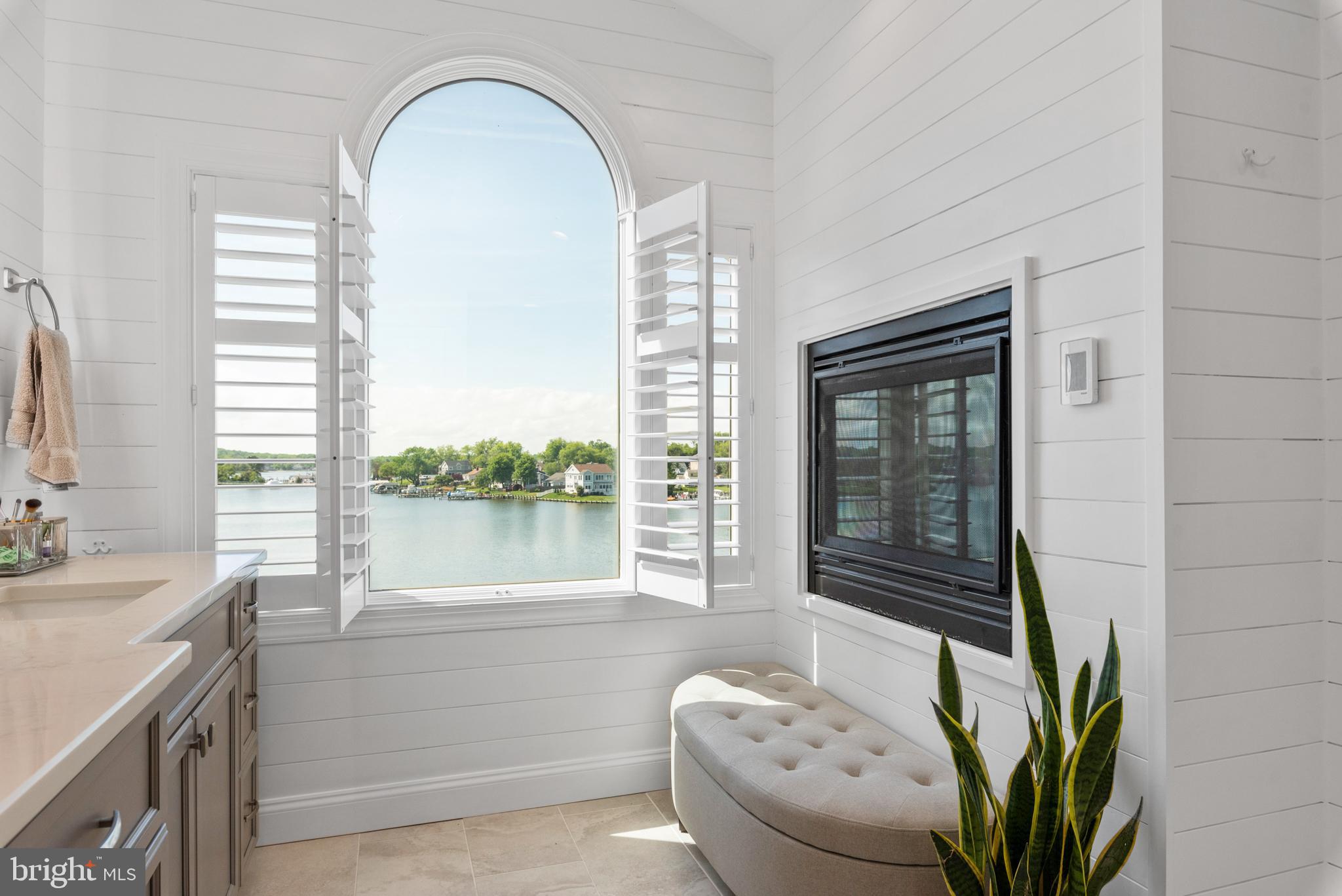 SHOREHAM BEACH - Residential