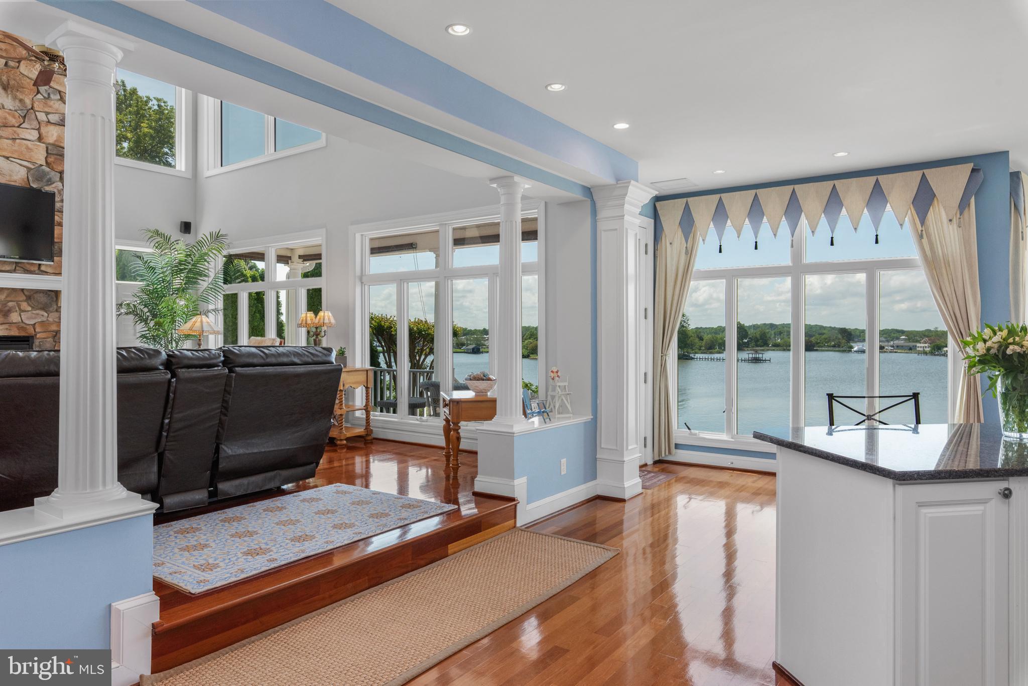 SHOREHAM BEACH - Residential