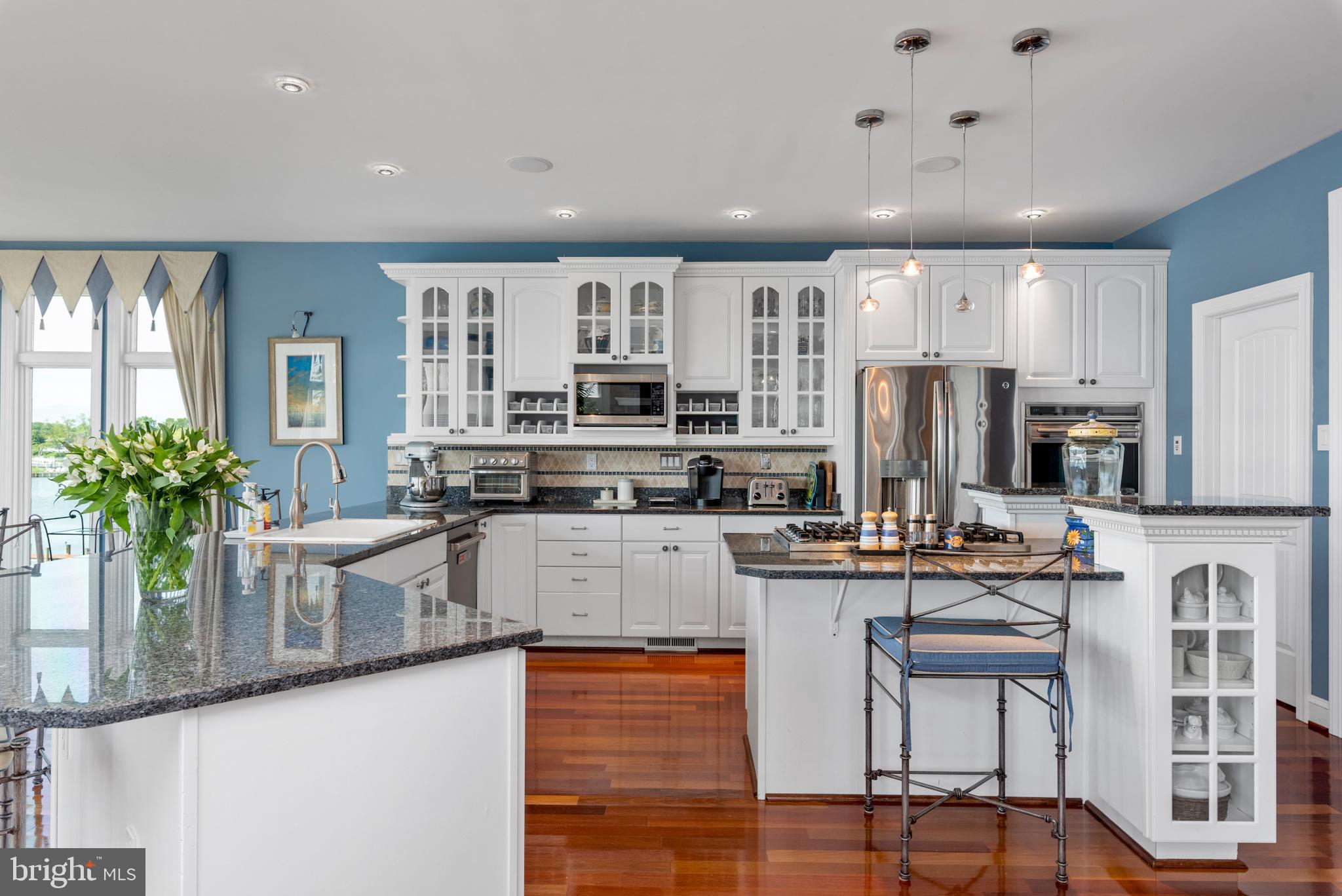 SHOREHAM BEACH - Residential