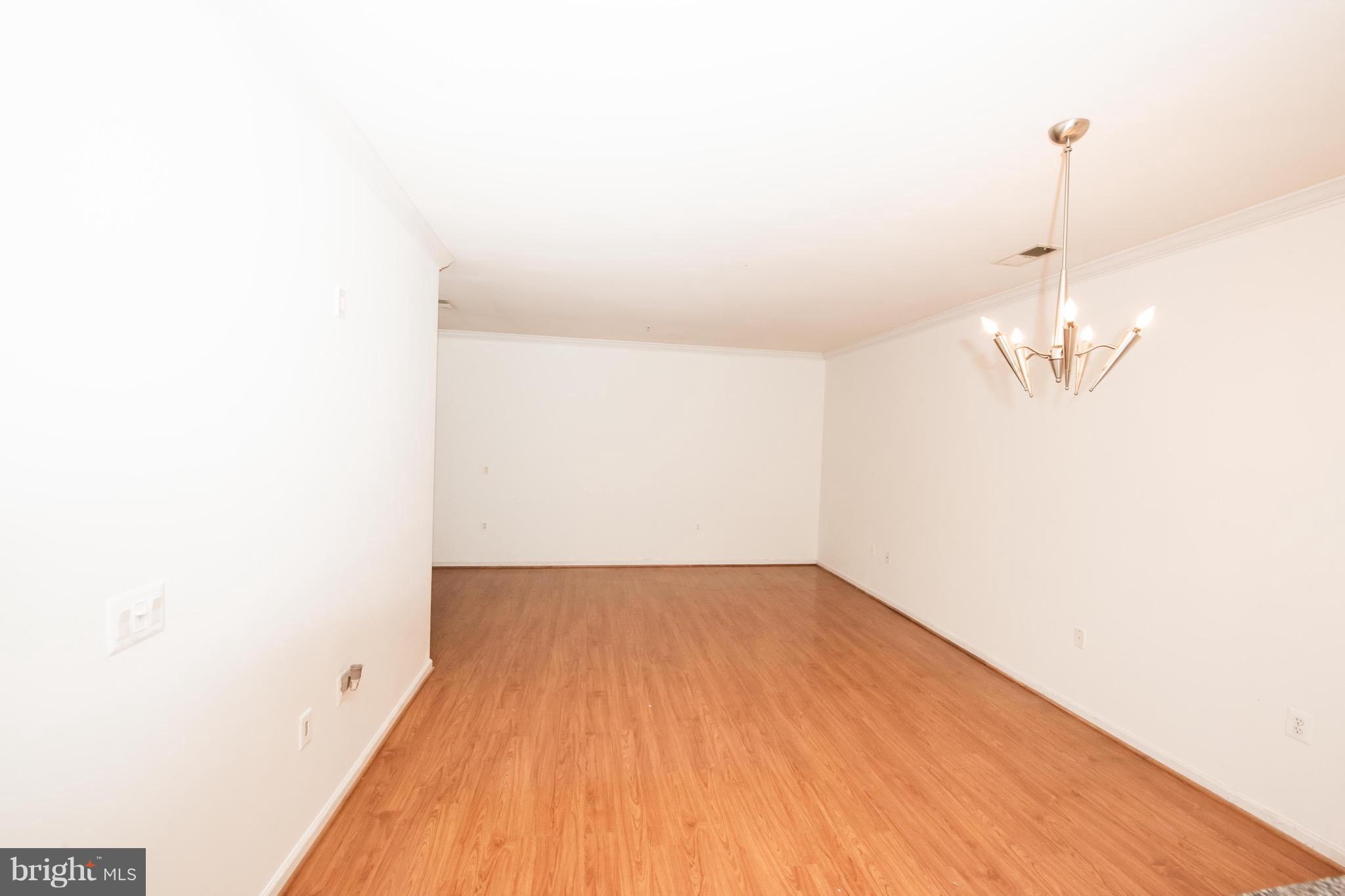 CHANTILLY PARK - Residential Lease