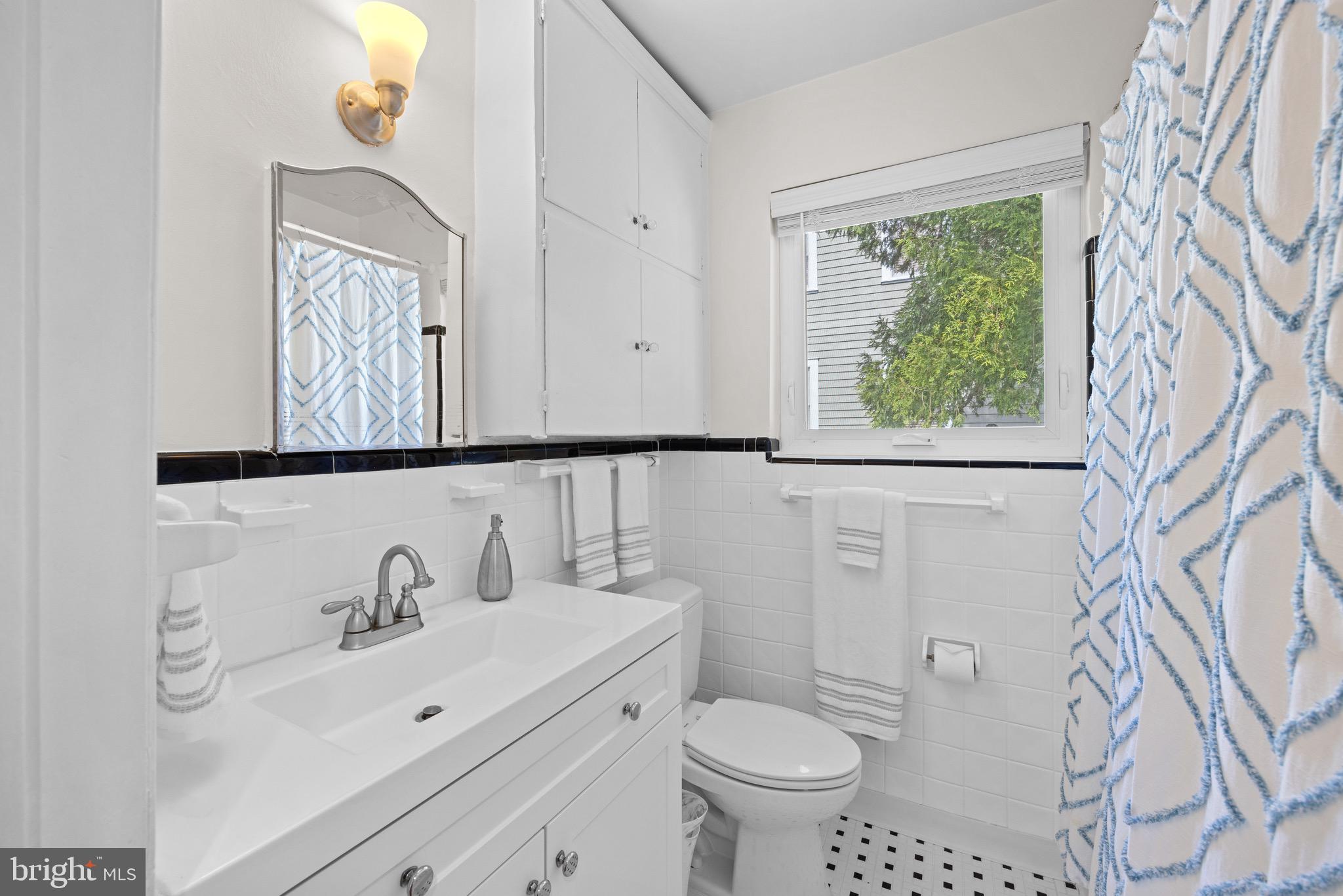 WELLINGTON ESTATES - Residential