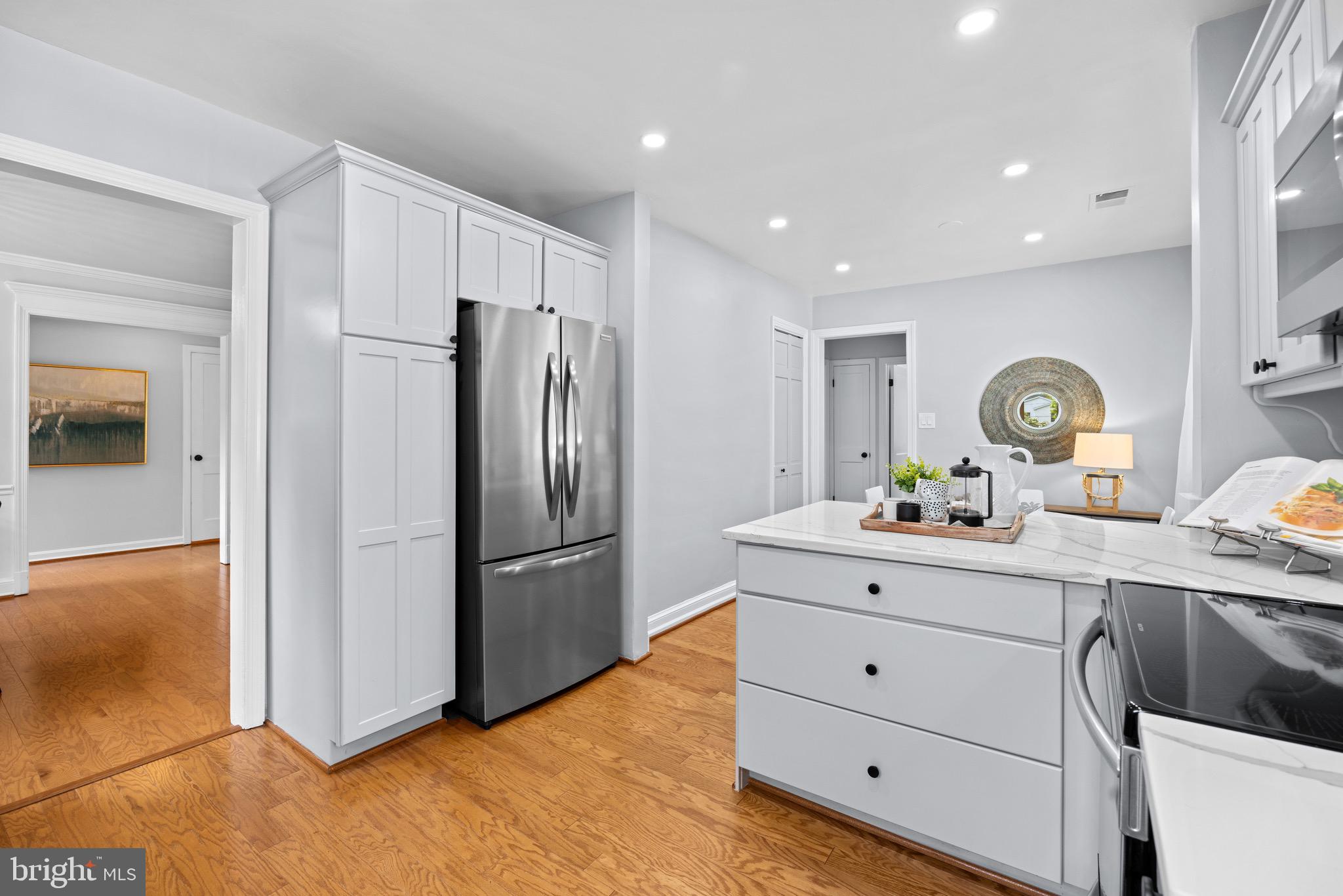 WELLINGTON ESTATES - Residential