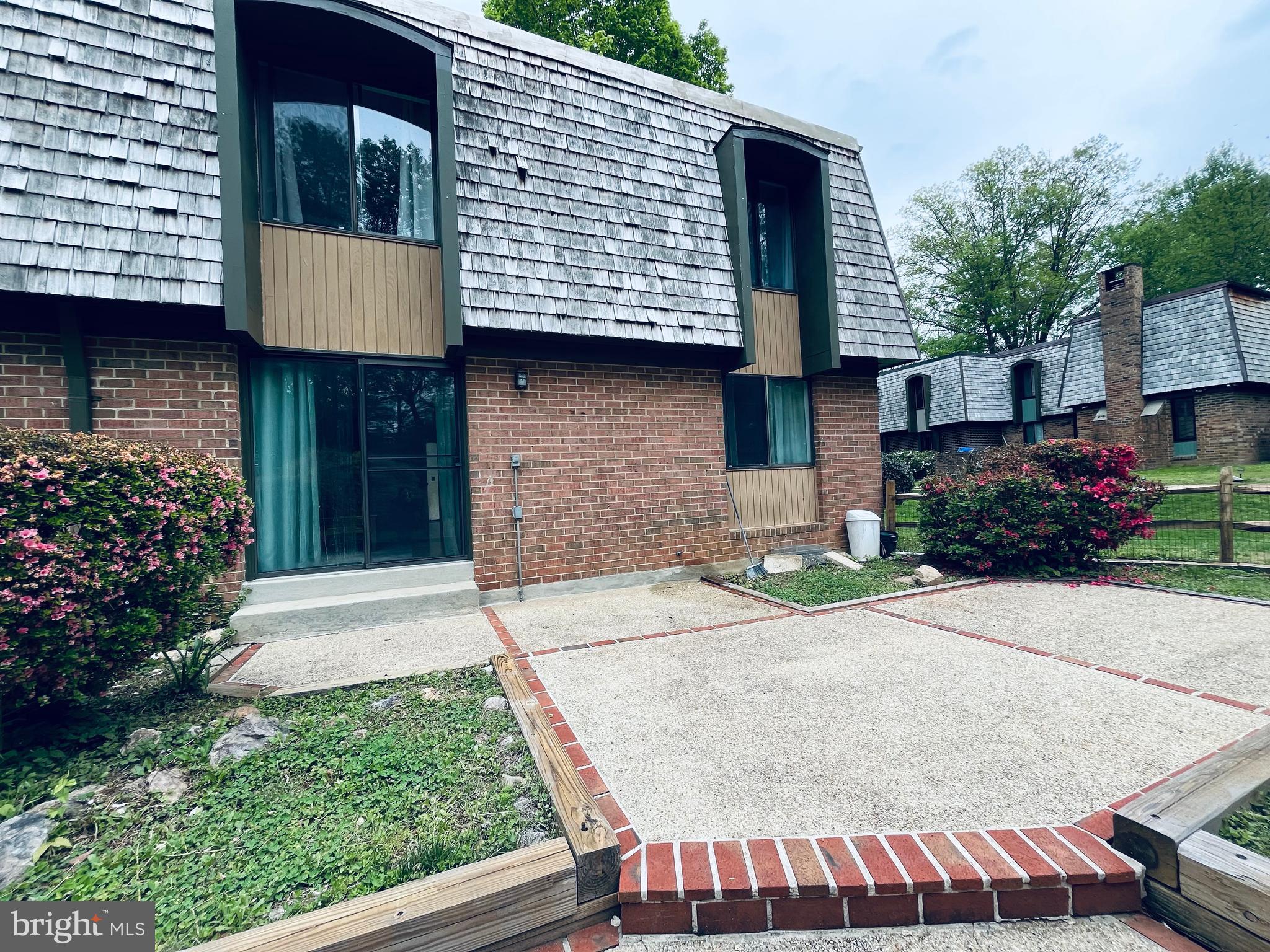 HIGHFIELD - Residential