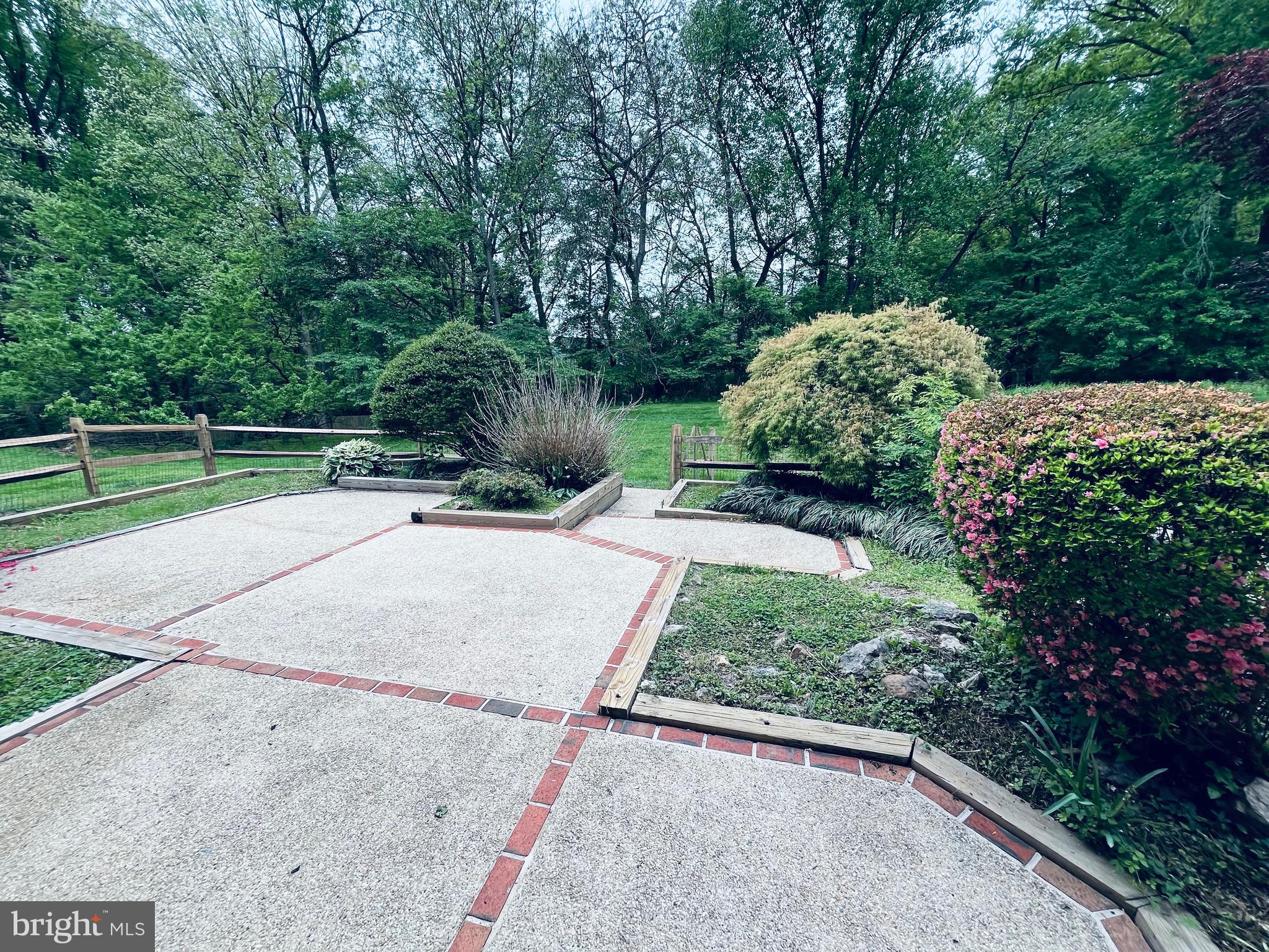 HIGHFIELD - Residential