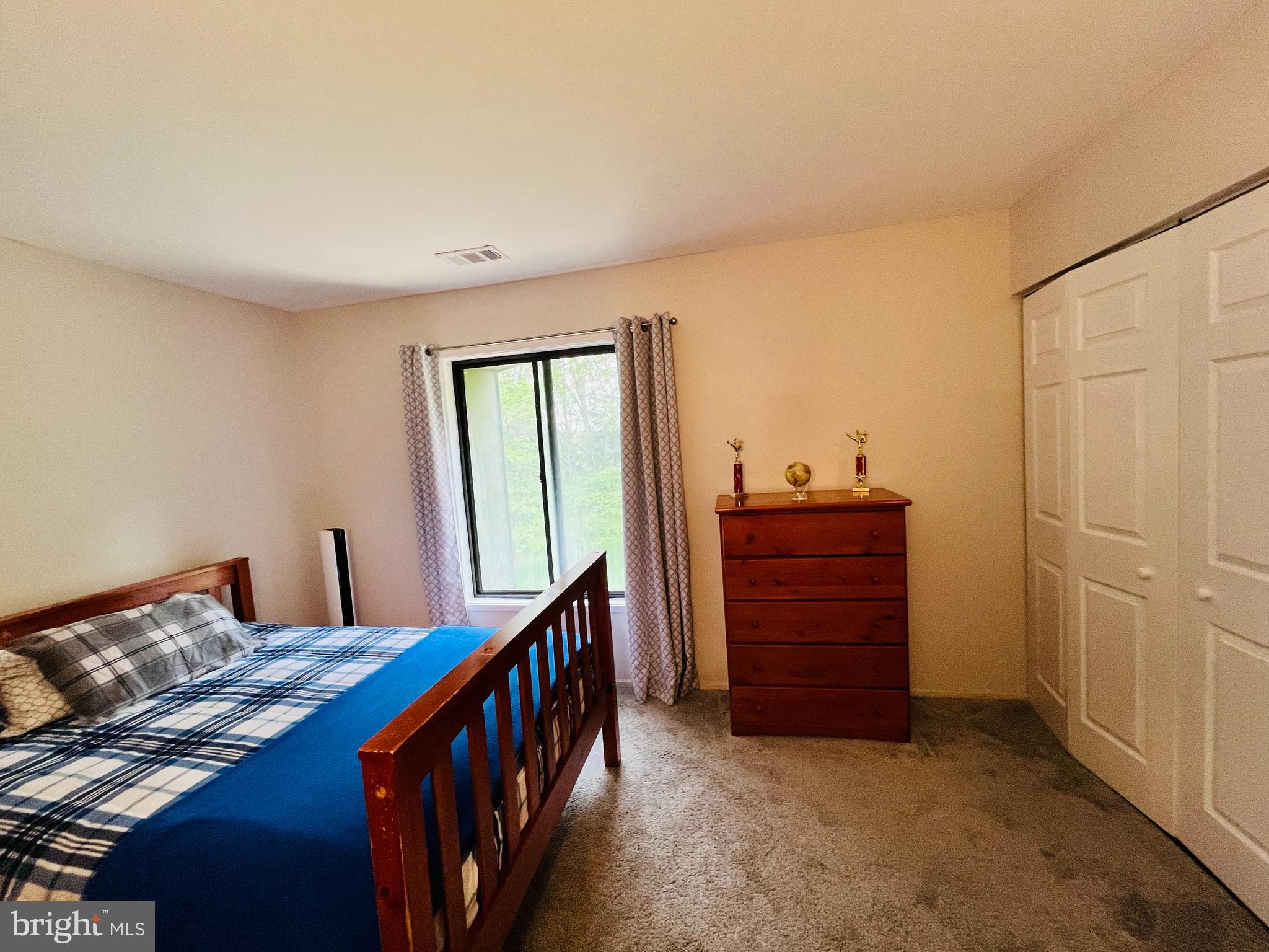 HIGHFIELD - Residential