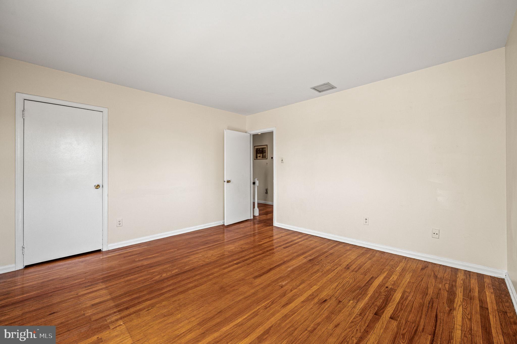 GREEN HILL TERR - Residential