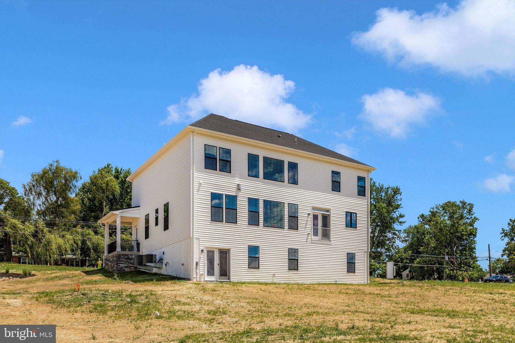 BRADDOCK HEIGHTS - Residential