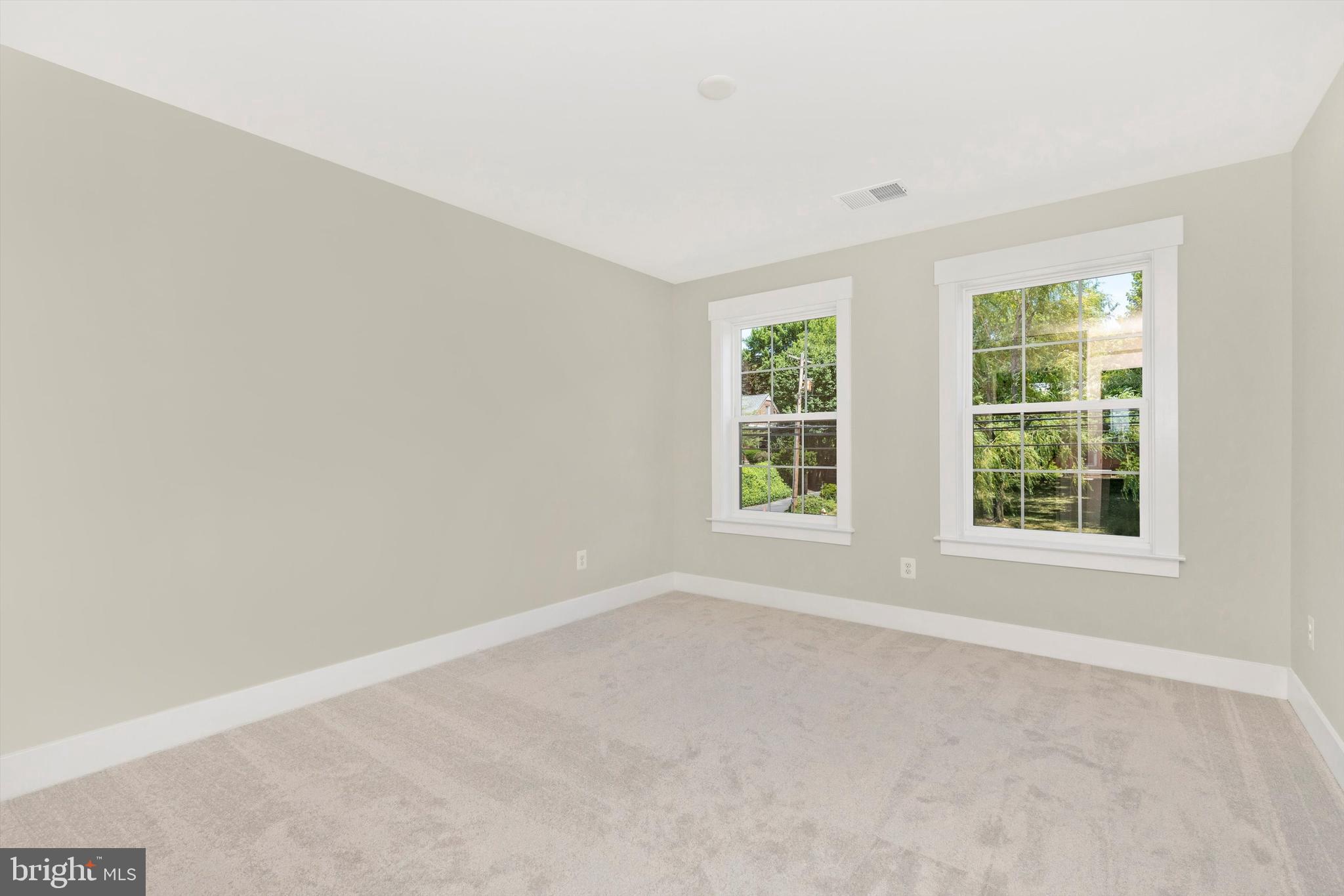 BRADDOCK HEIGHTS - Residential