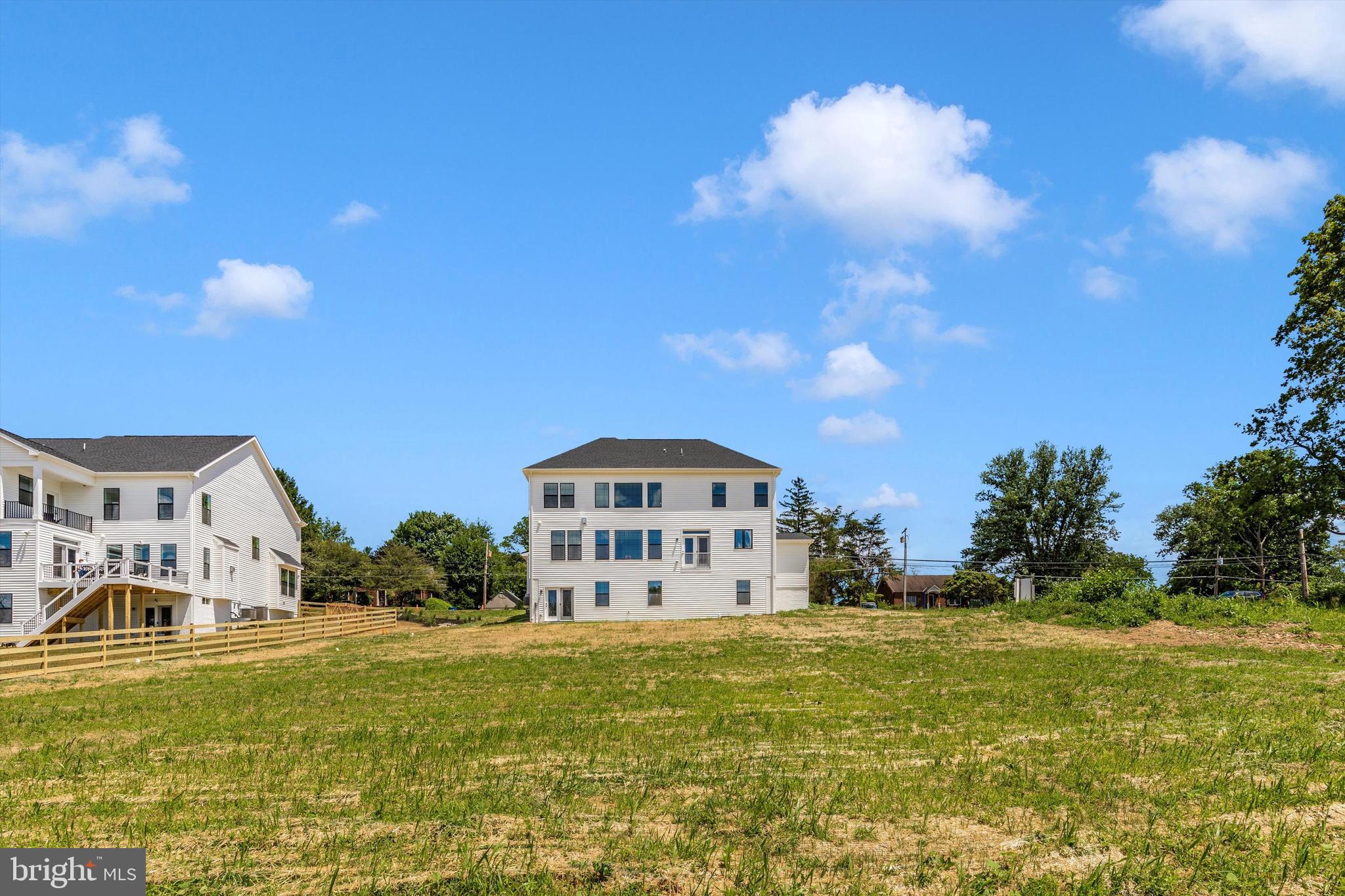 BRADDOCK HEIGHTS - Residential